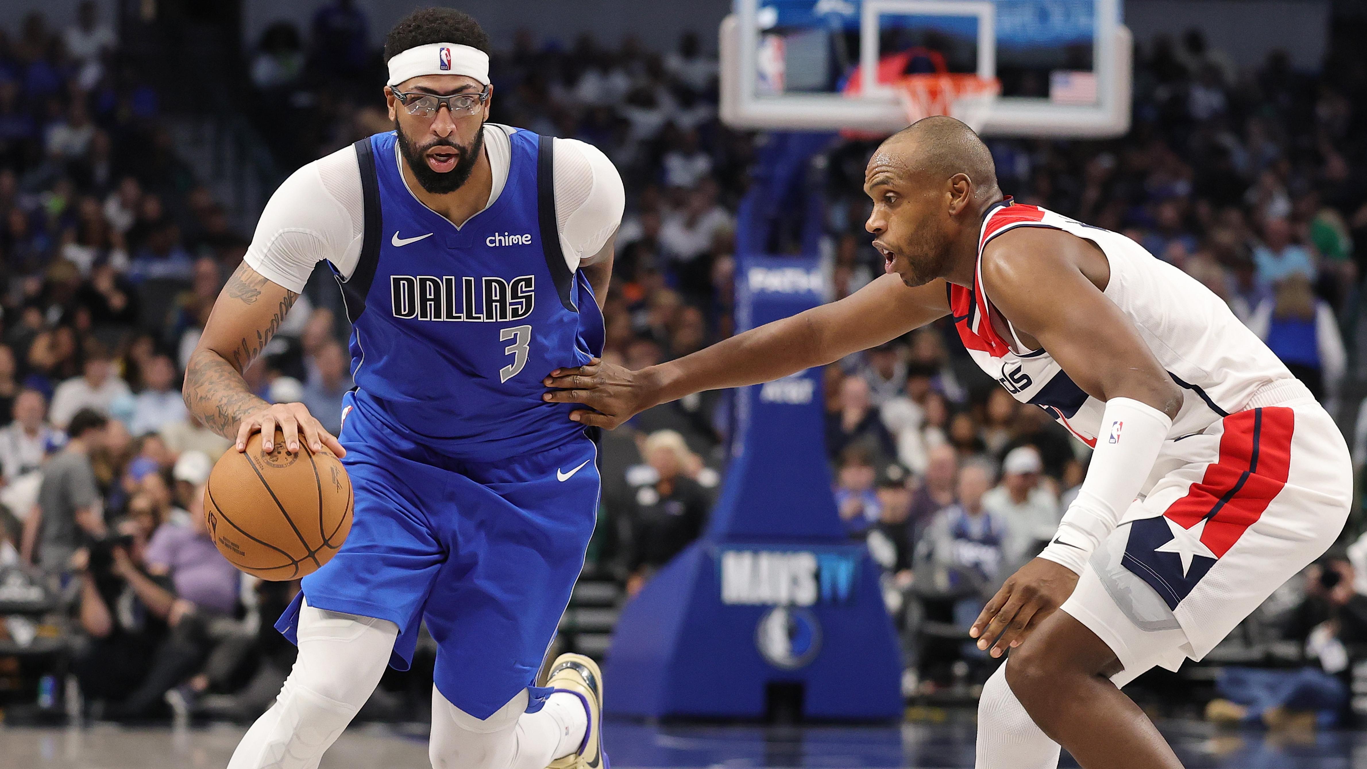 Washington Wizards v Dallas Mavericks