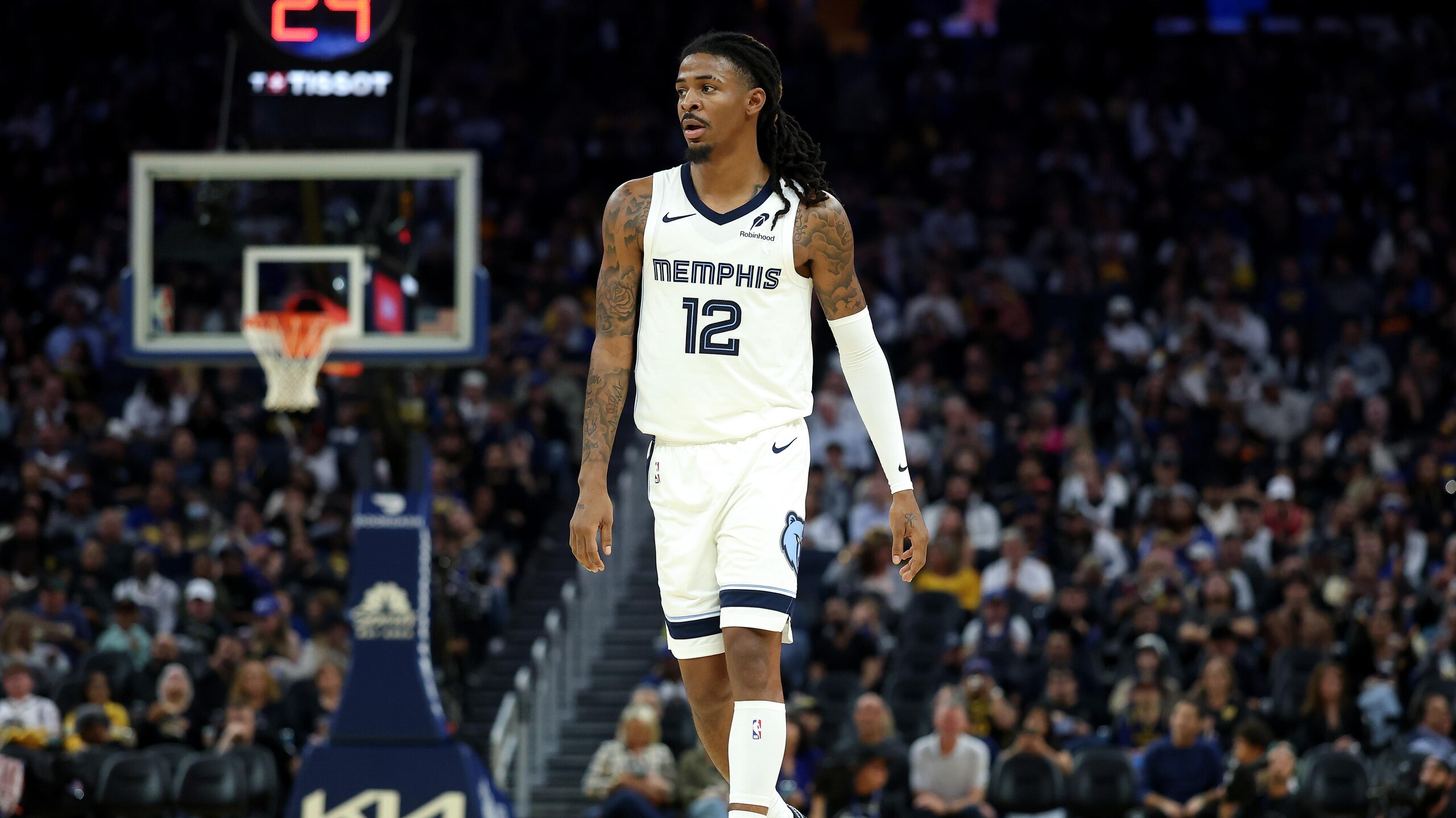 Memphis Grizzlies v Golden State Warriors
