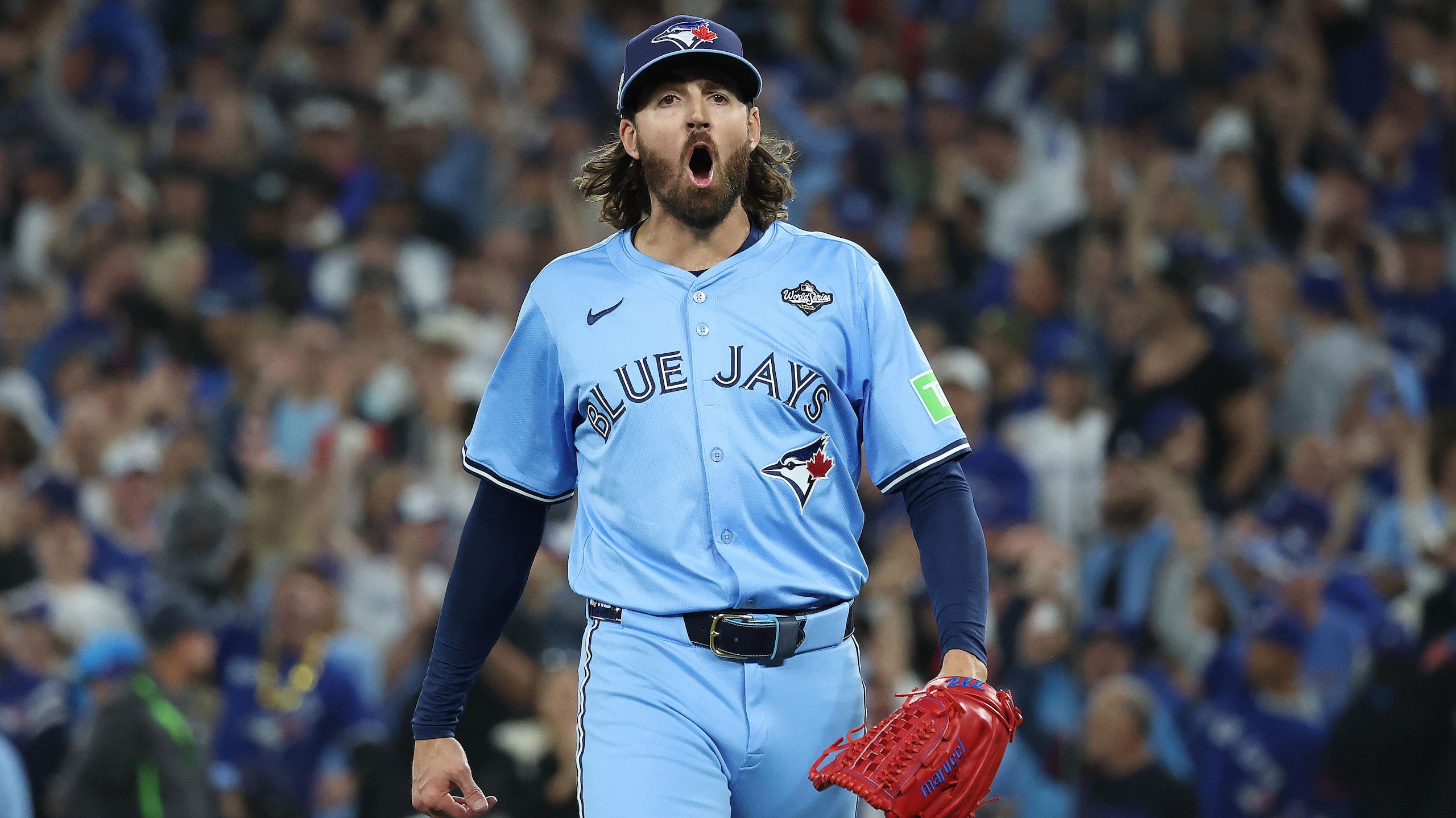 Toronto Blue Jays fall to the Los Angeles Dodgers 3-1 in game six of the MLB World Series