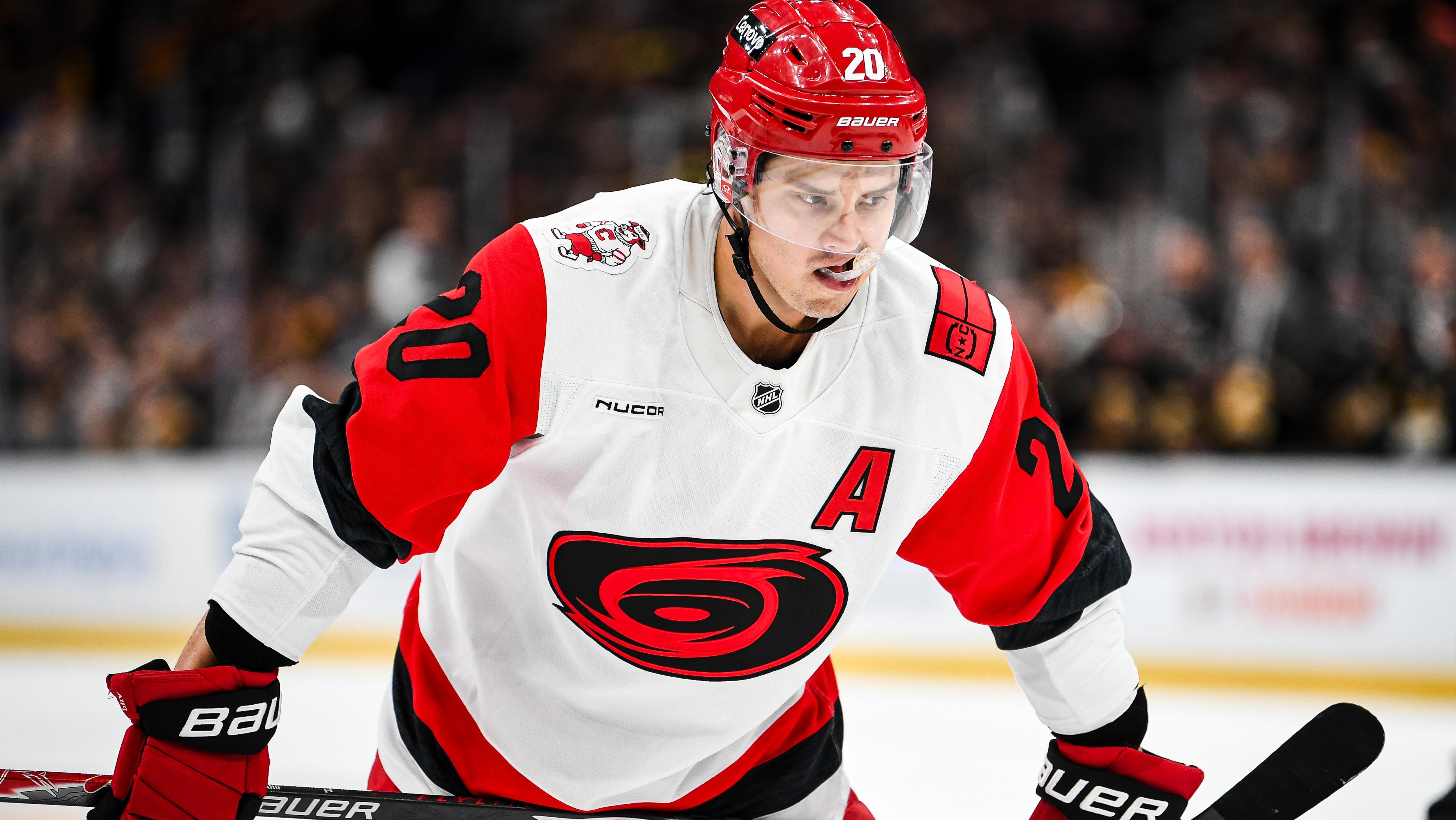 Carolina Hurricanes v Boston Bruins