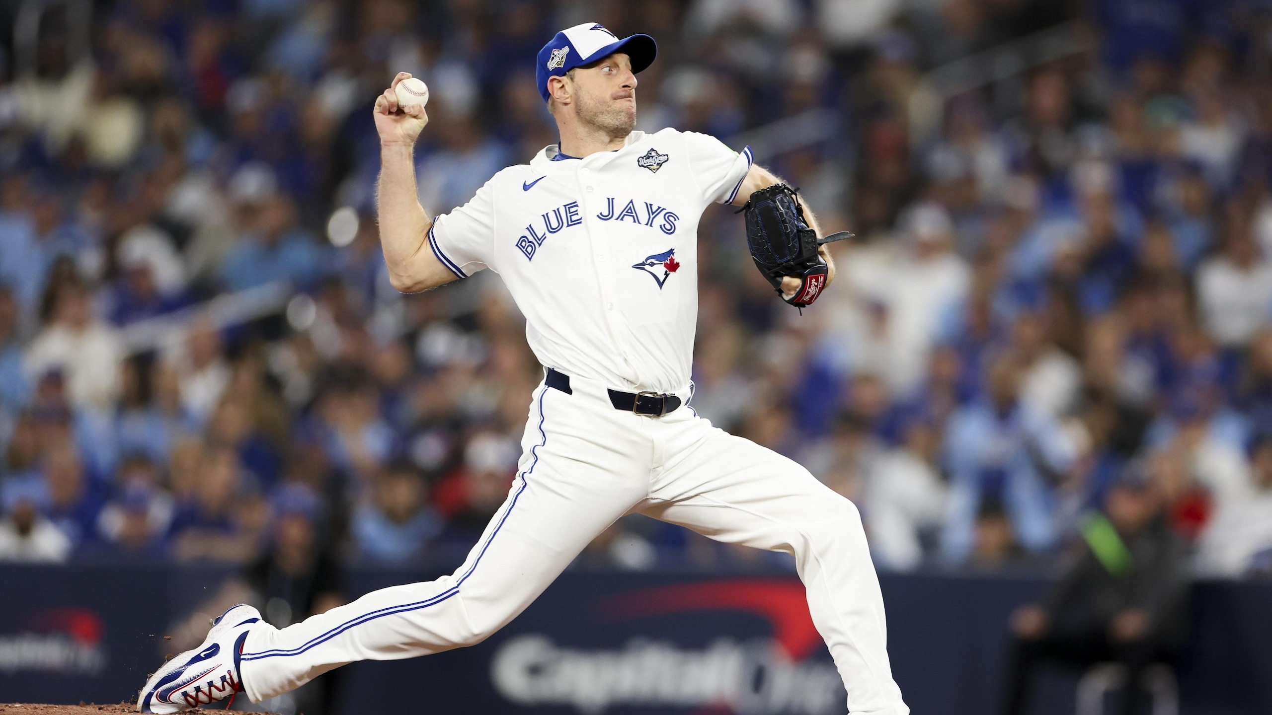 World Series - Los Angeles Dodgers v Toronto Blue Jays - Game 7 World Series - Los Angeles Dodgers v Toronto Blue Jays - Game 7