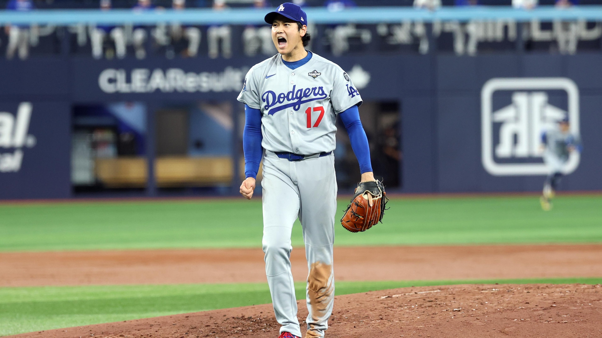 World Series - Los Angeles Dodgers v Toronto Blue Jays - Game 7