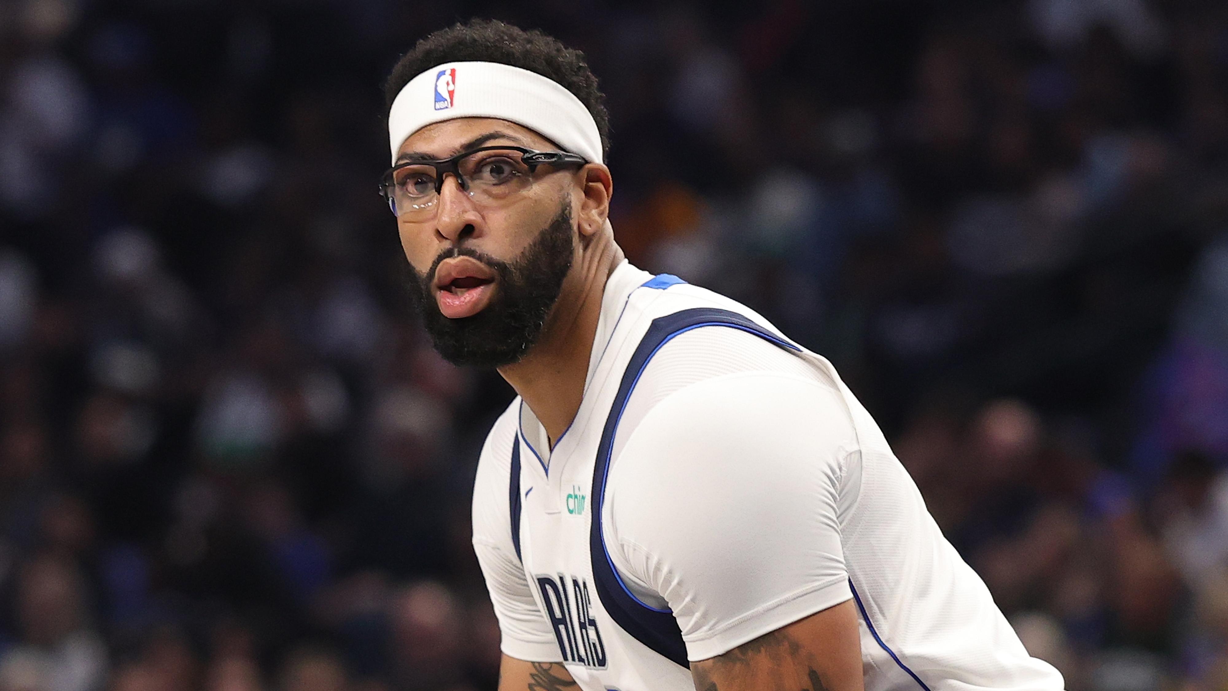 Mavericks' Anthony Davis Could Seek $70M Extension