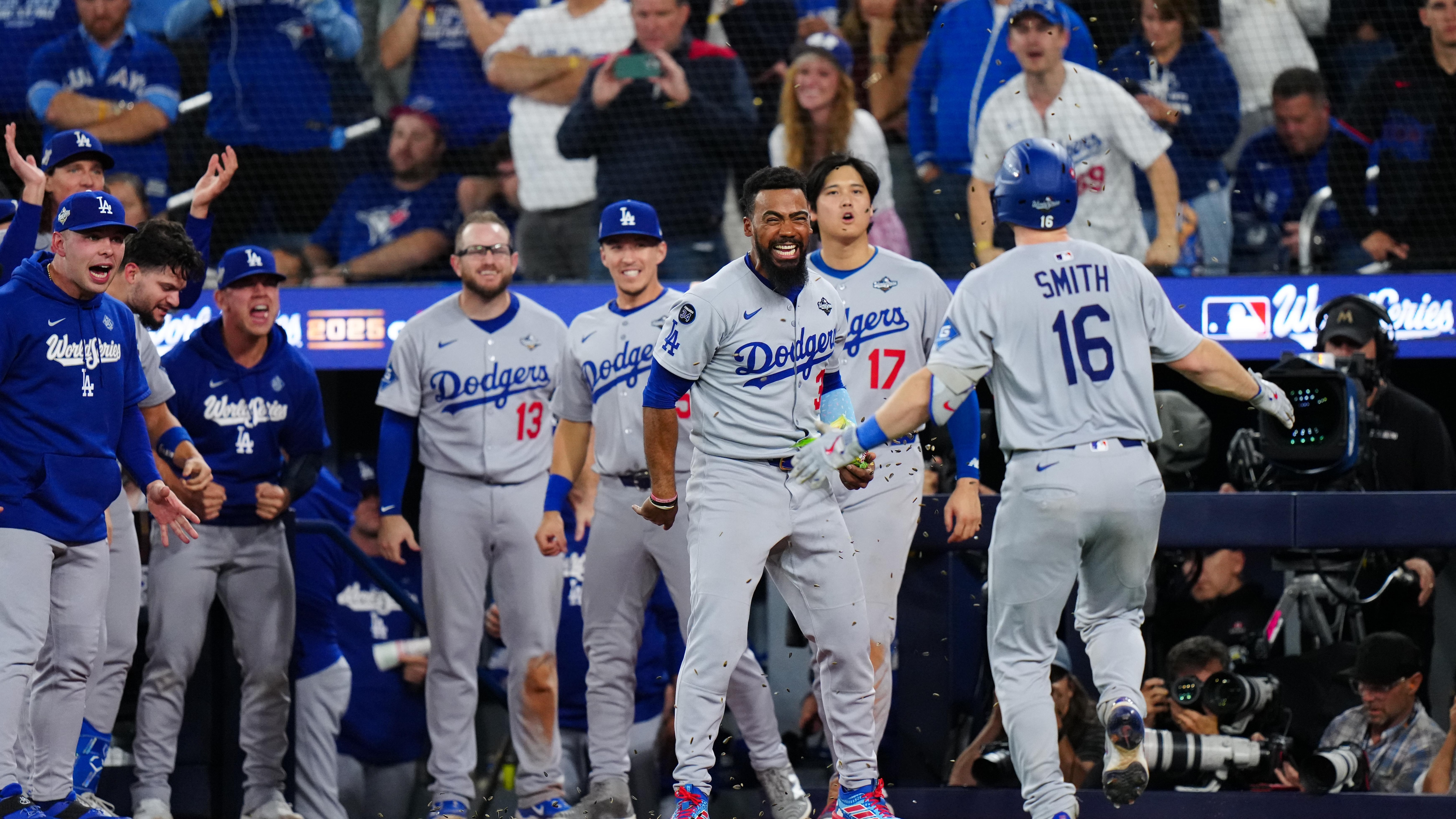 World Series - Los Angeles Dodgers v Toronto Blue Jays - Game 7