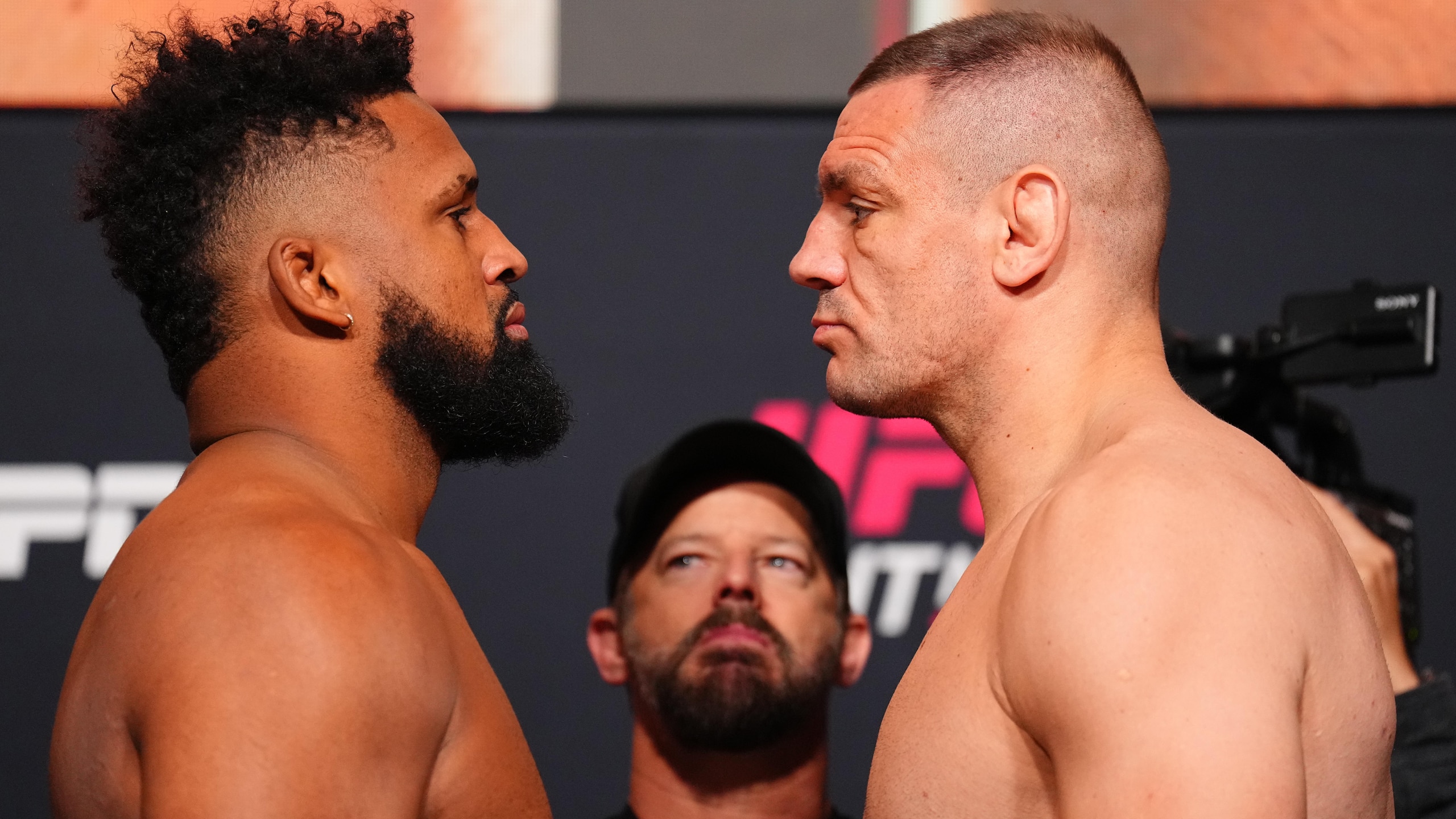 UFC Fight Night: Garcia v Onama Weigh-in