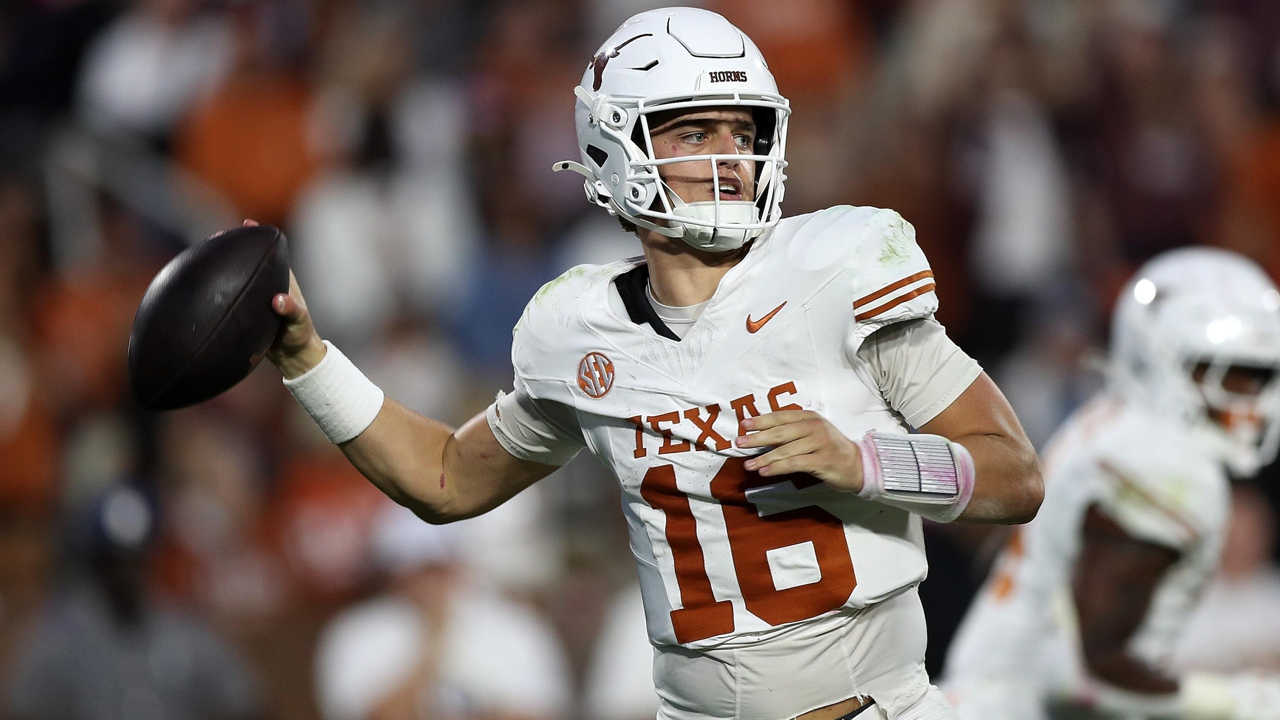Texas v Mississippi State