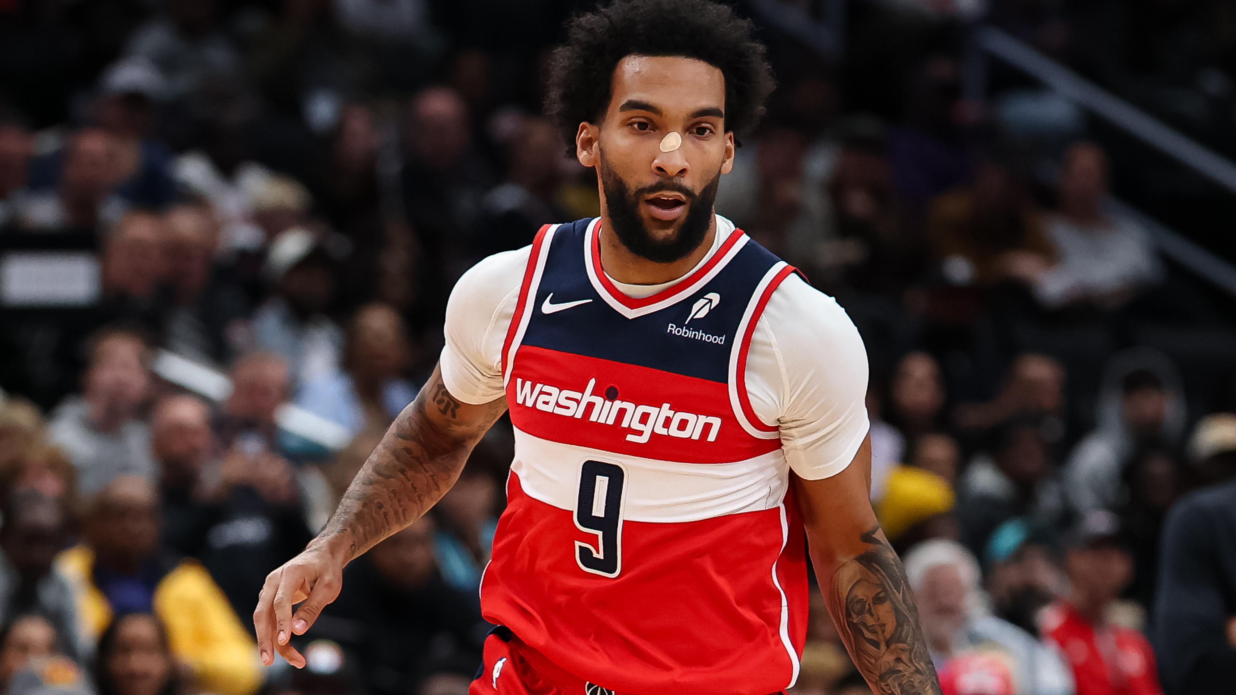 Charlotte Hornets v Washington Wizards