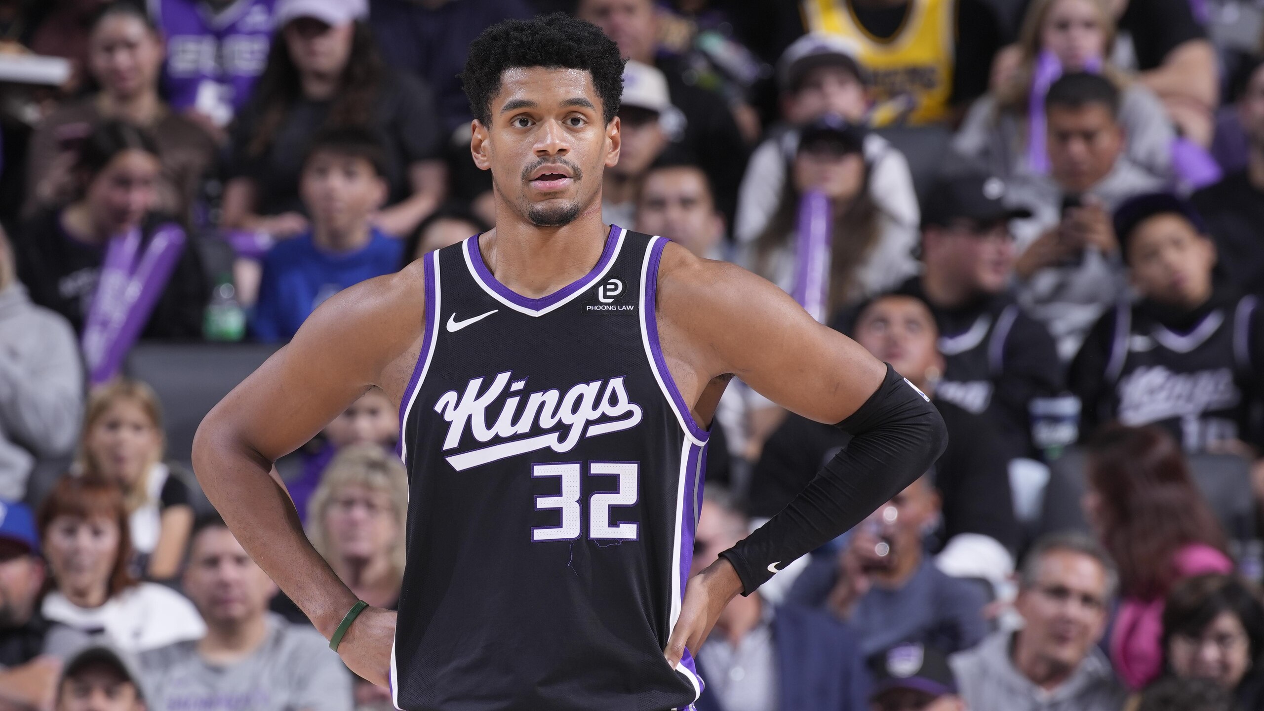 Los Angeles Lakers v Sacramento Kings