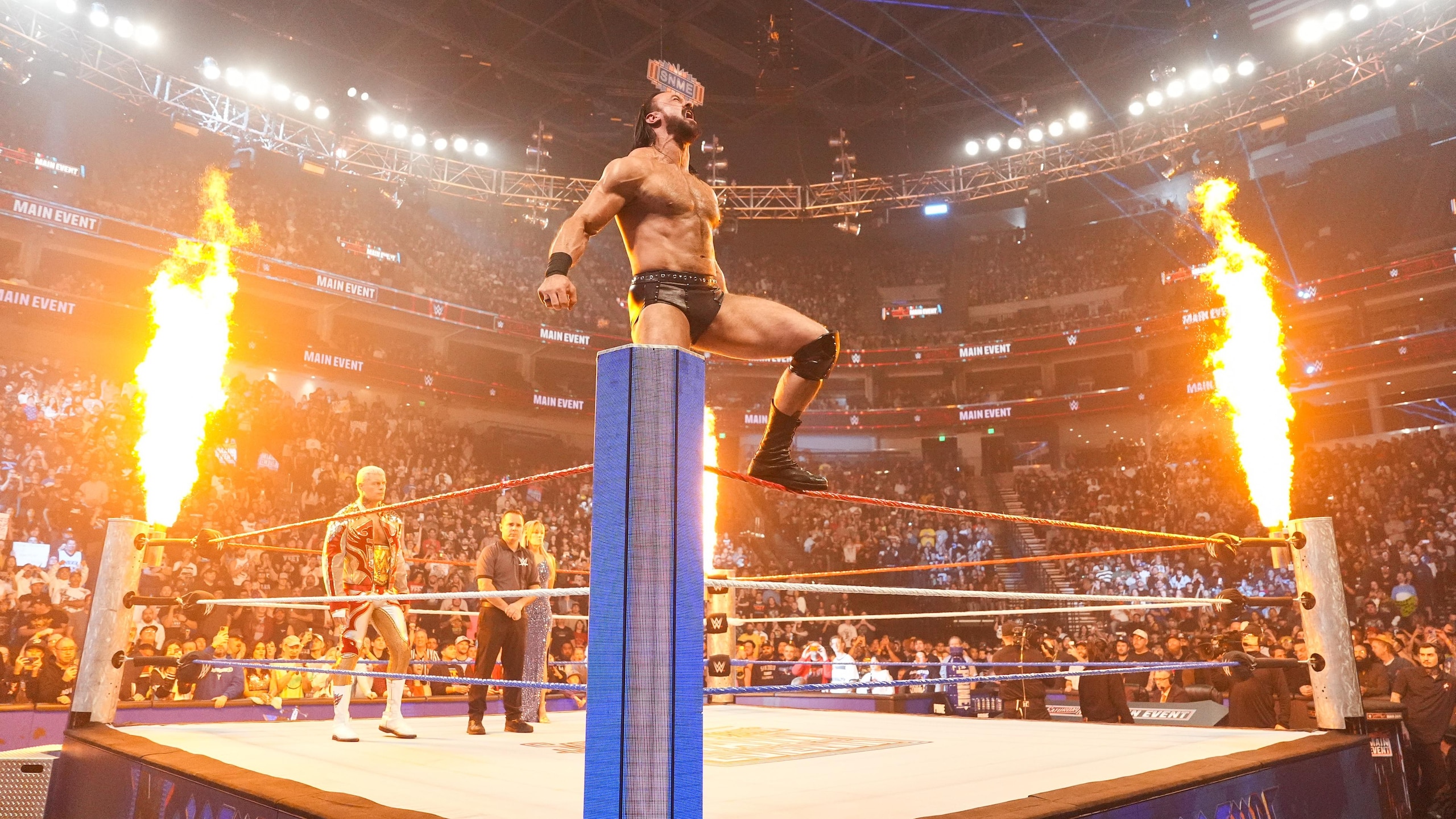 WWE - Saturday Night's Main Event