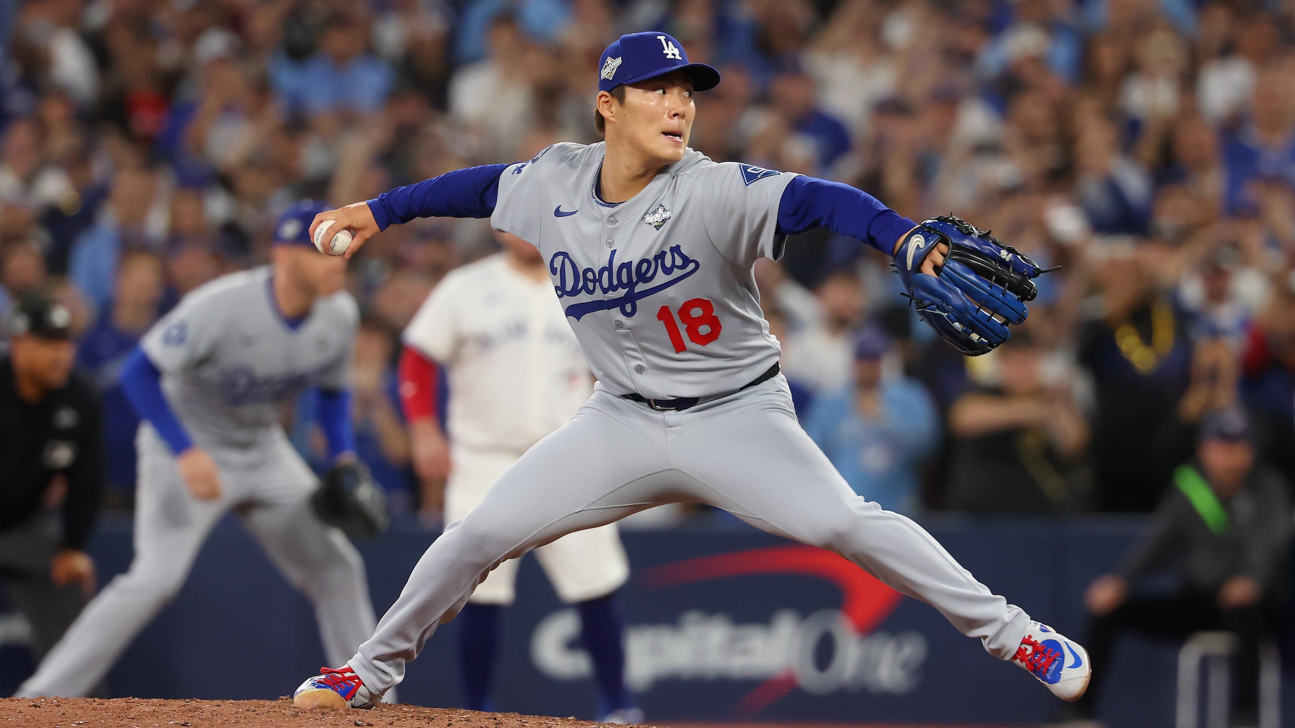 World Series - Los Angeles Dodgers v Toronto Blue Jays - Game Seven