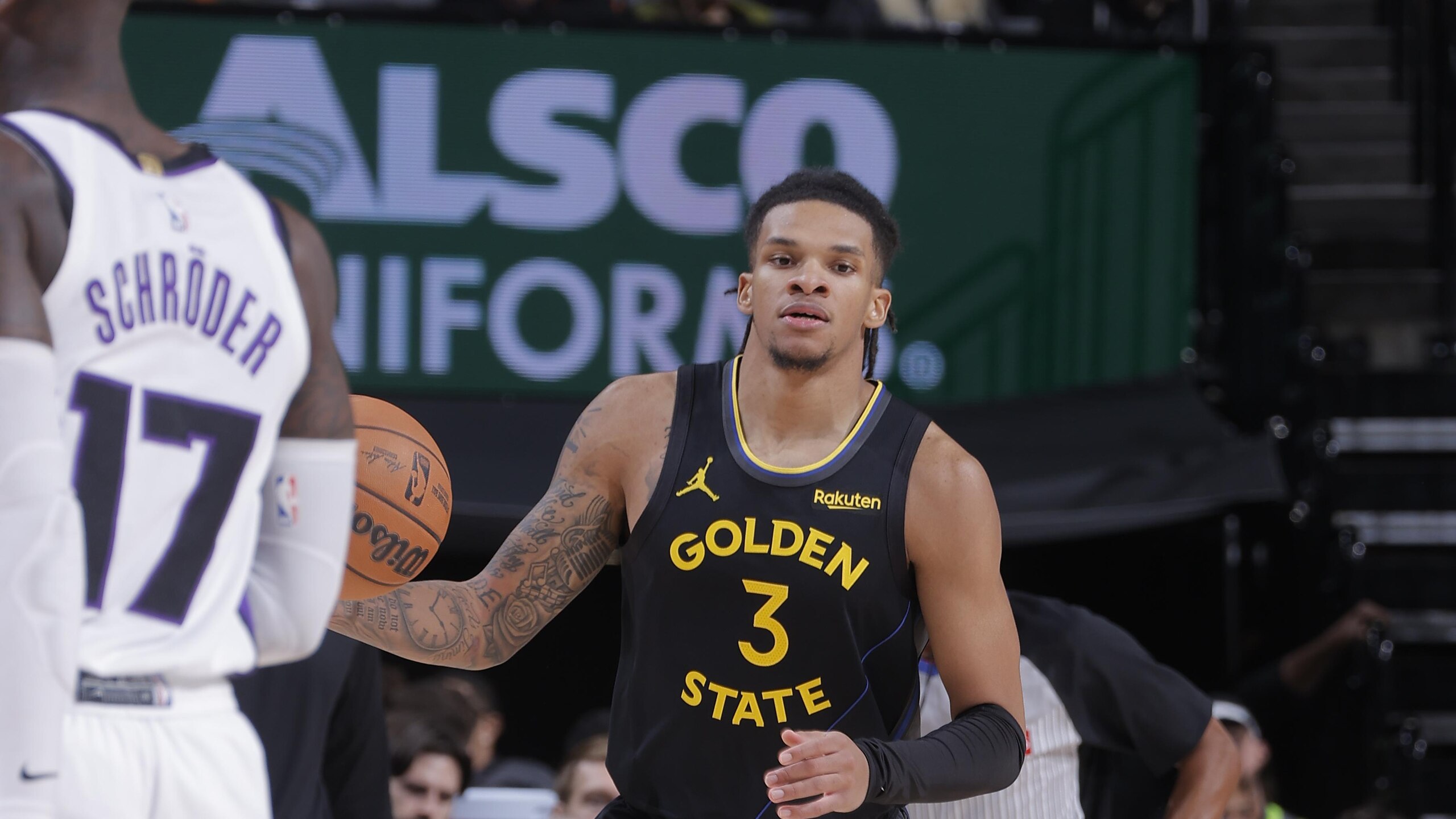 Golden State Warriors v Sacramento Kings