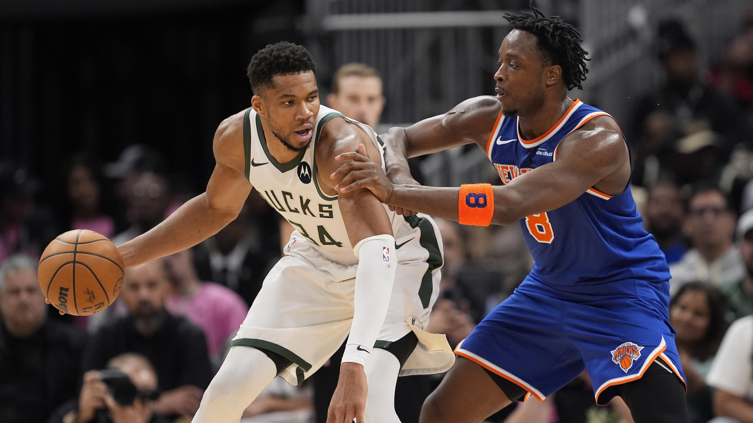 New York Knicks v Milwaukee Bucks New York Knicks v Milwaukee Bucks
