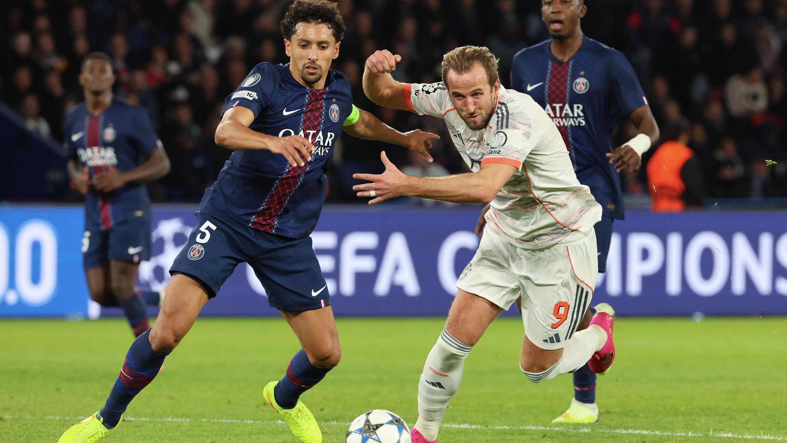Paris Saint-Germain v FC Bayern München - UEFA Champions League 2025/26 League Phase MD4