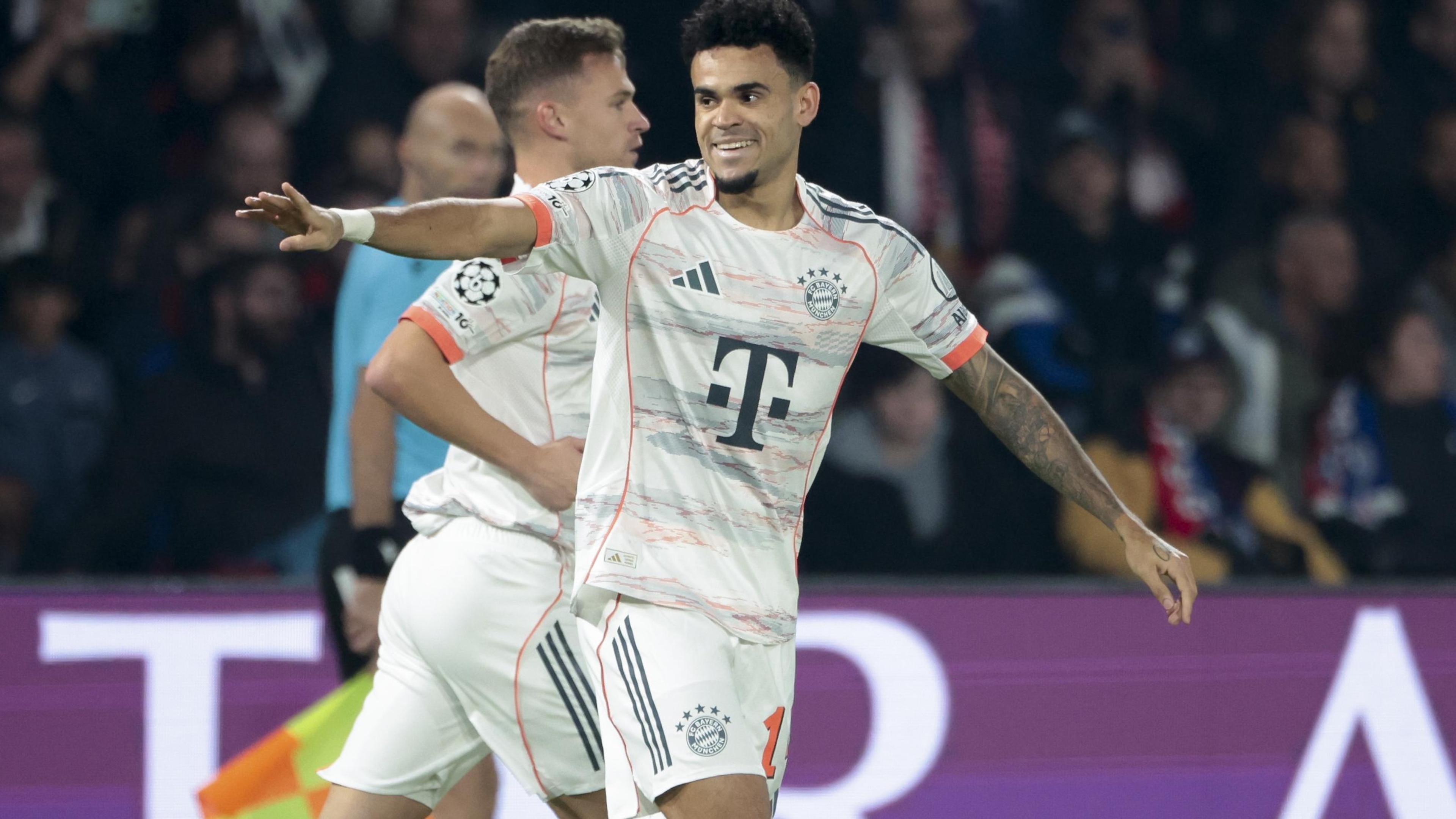 Paris Saint-Germain v FC Bayern Muenchen - UEFA Champions League 2025/26 League Phase MD4 Paris Saint-Germain v FC Bayern Muenchen - UEFA Champions League 2025/26 League Phase MD4