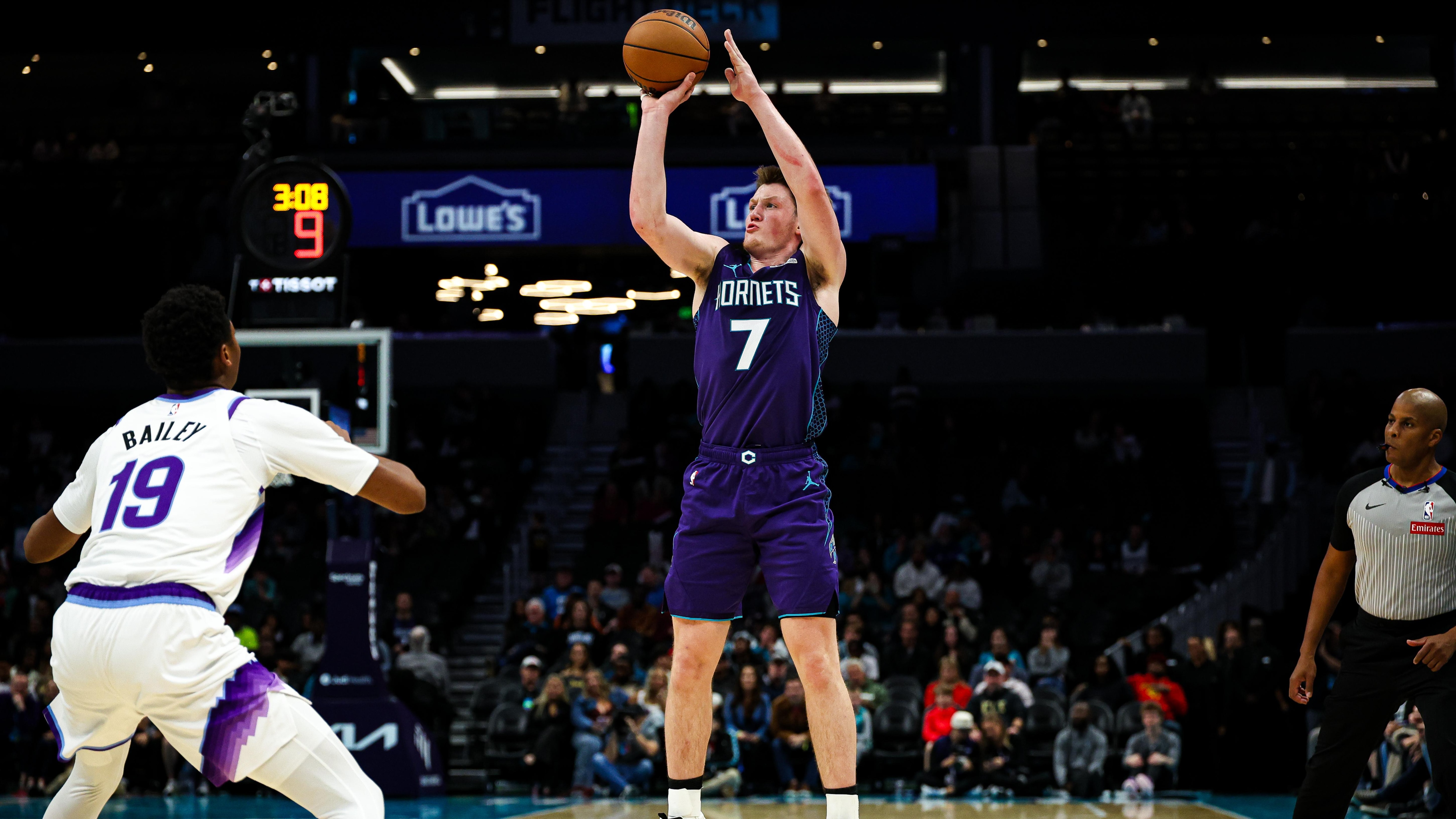 Utah Jazz v Charlotte Hornets