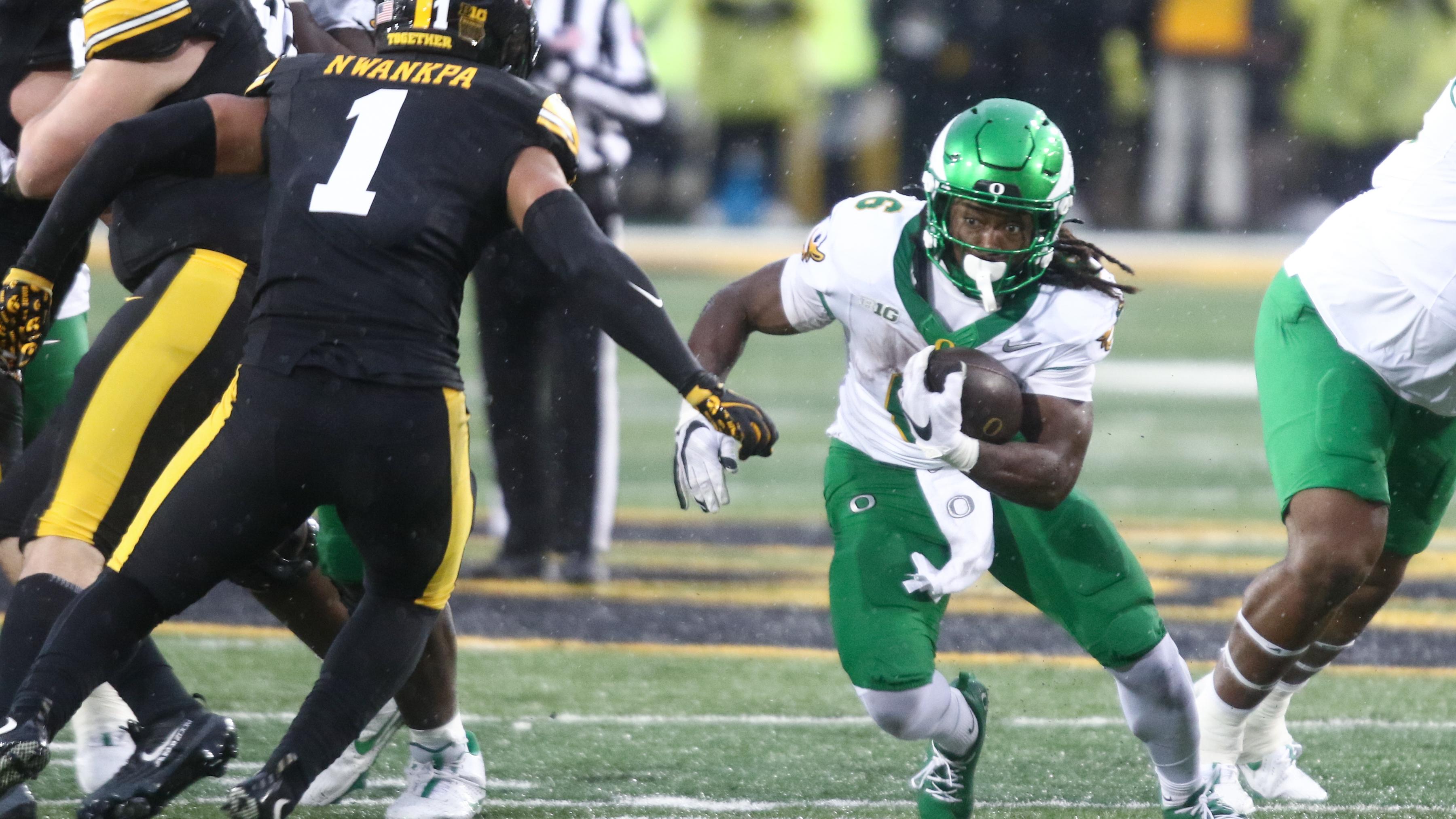 Oregon v Iowa