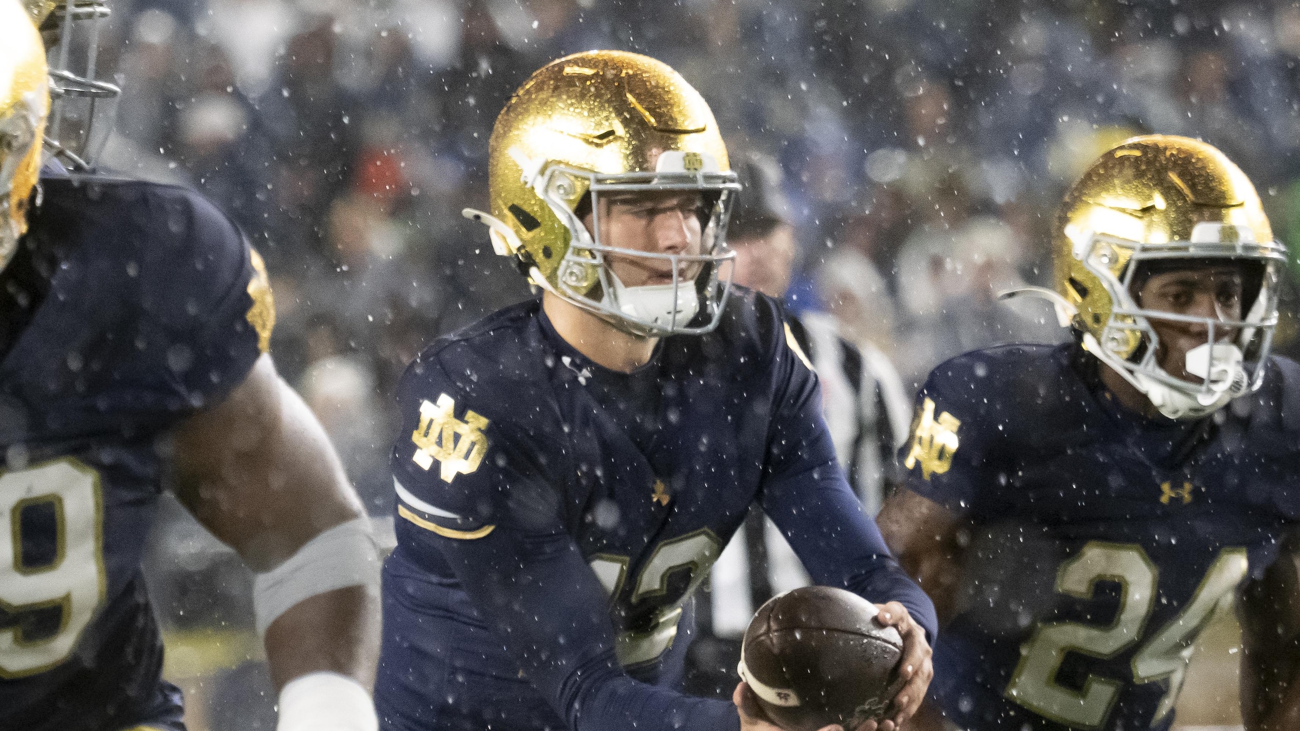 COLLEGE FOOTBALL: NOV 08 Navy at Notre Dame COLLEGE FOOTBALL: NOV 08 Navy at Notre Dame