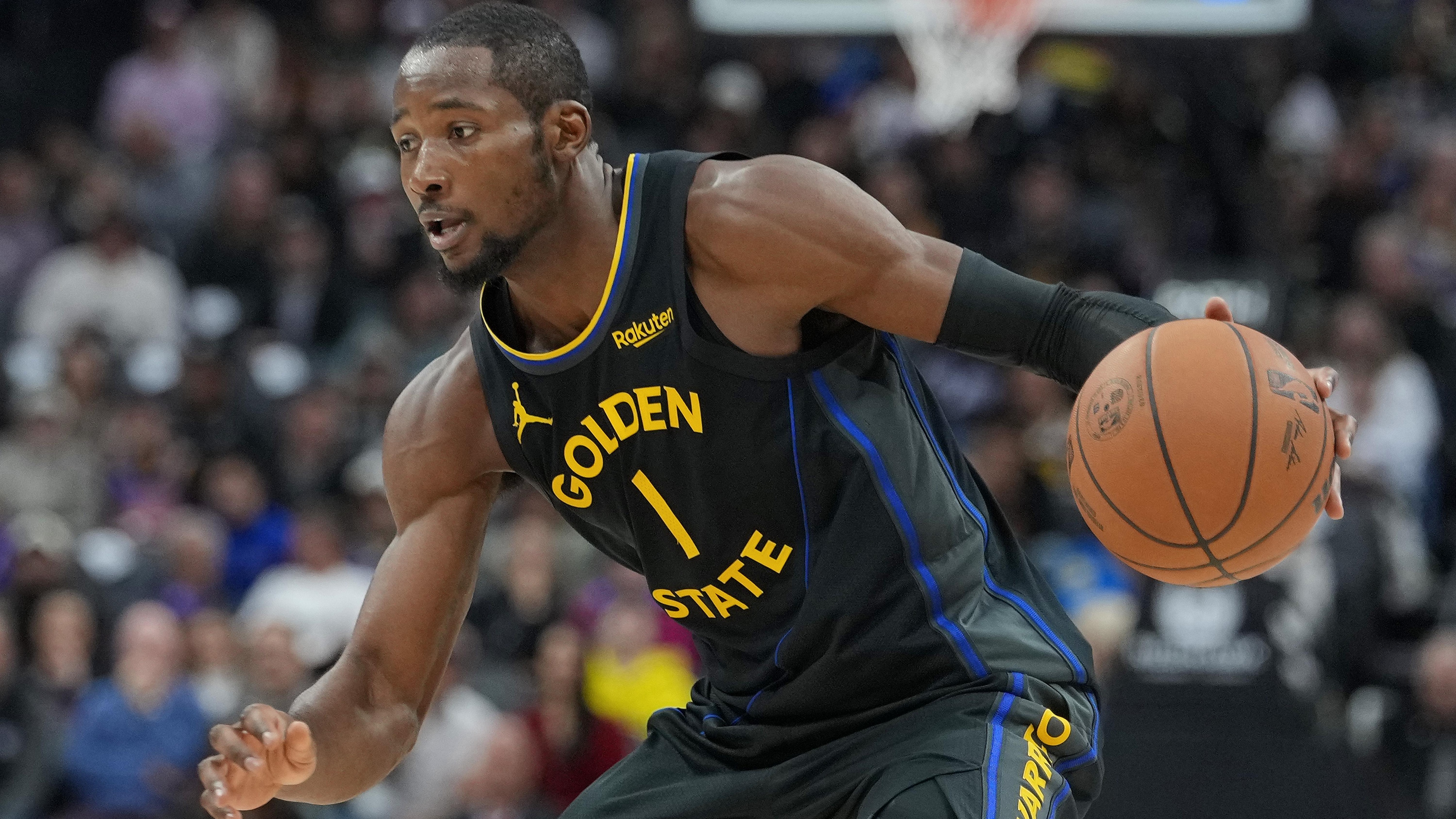 Golden State Warriors v Sacramento Kings