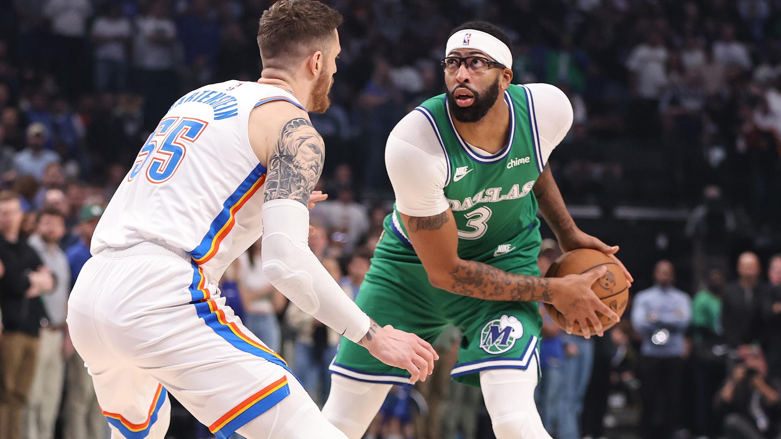 Oklahoma City Thunder v Dallas Mavericks