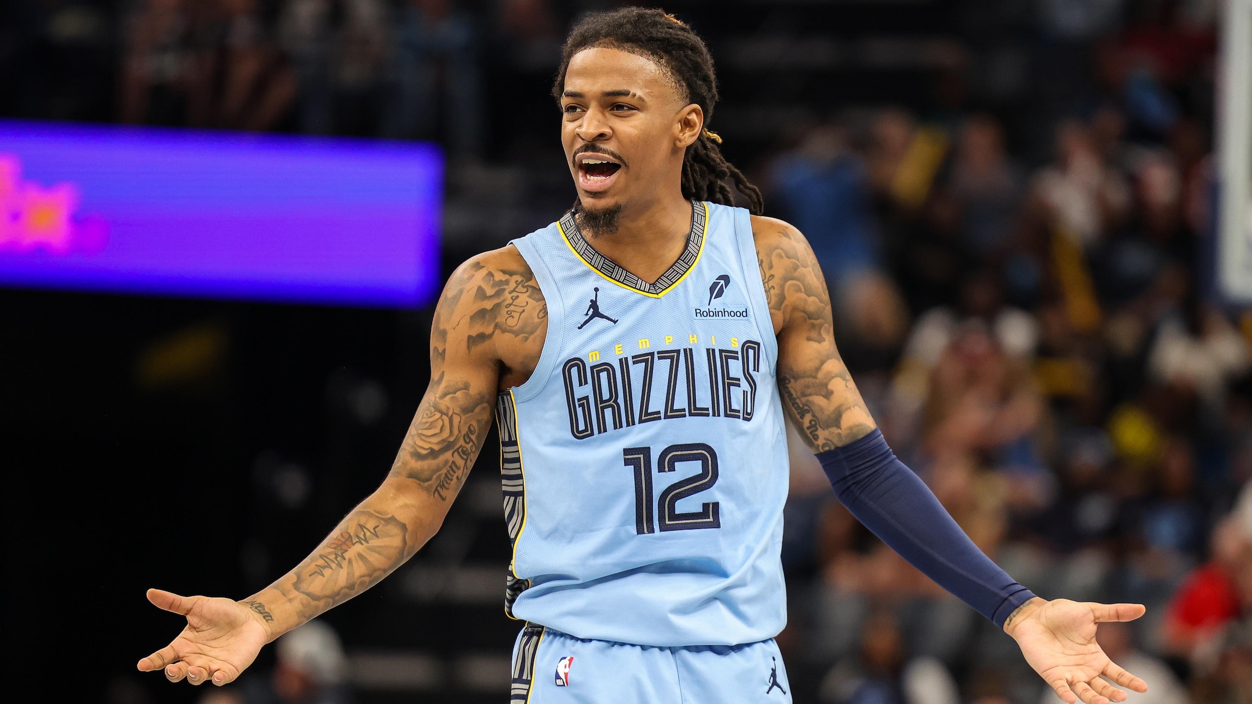 Dallas Mavericks v Memphis Grizzlies