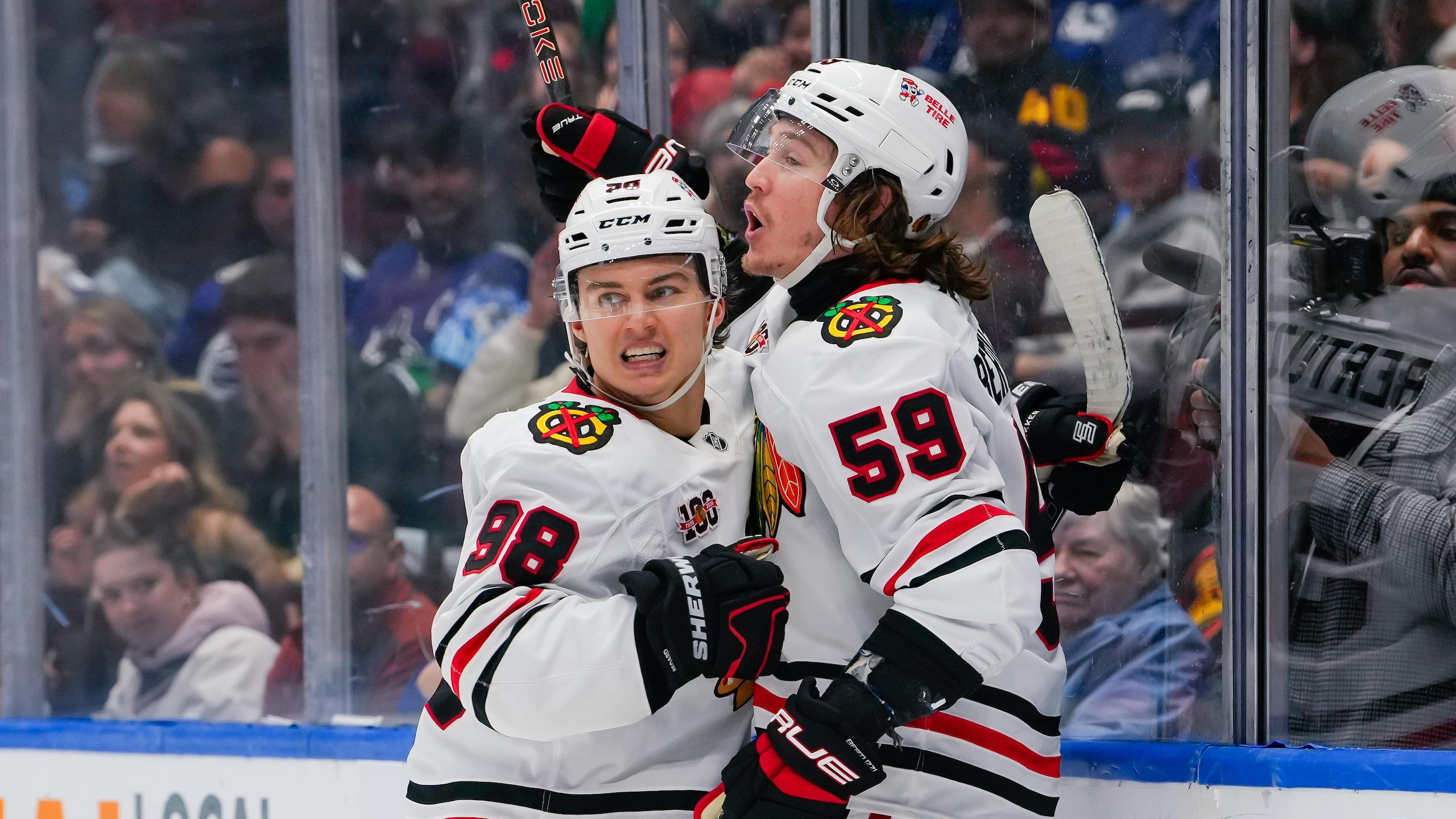 Chicago Blackhawks v Vancouver Canucks