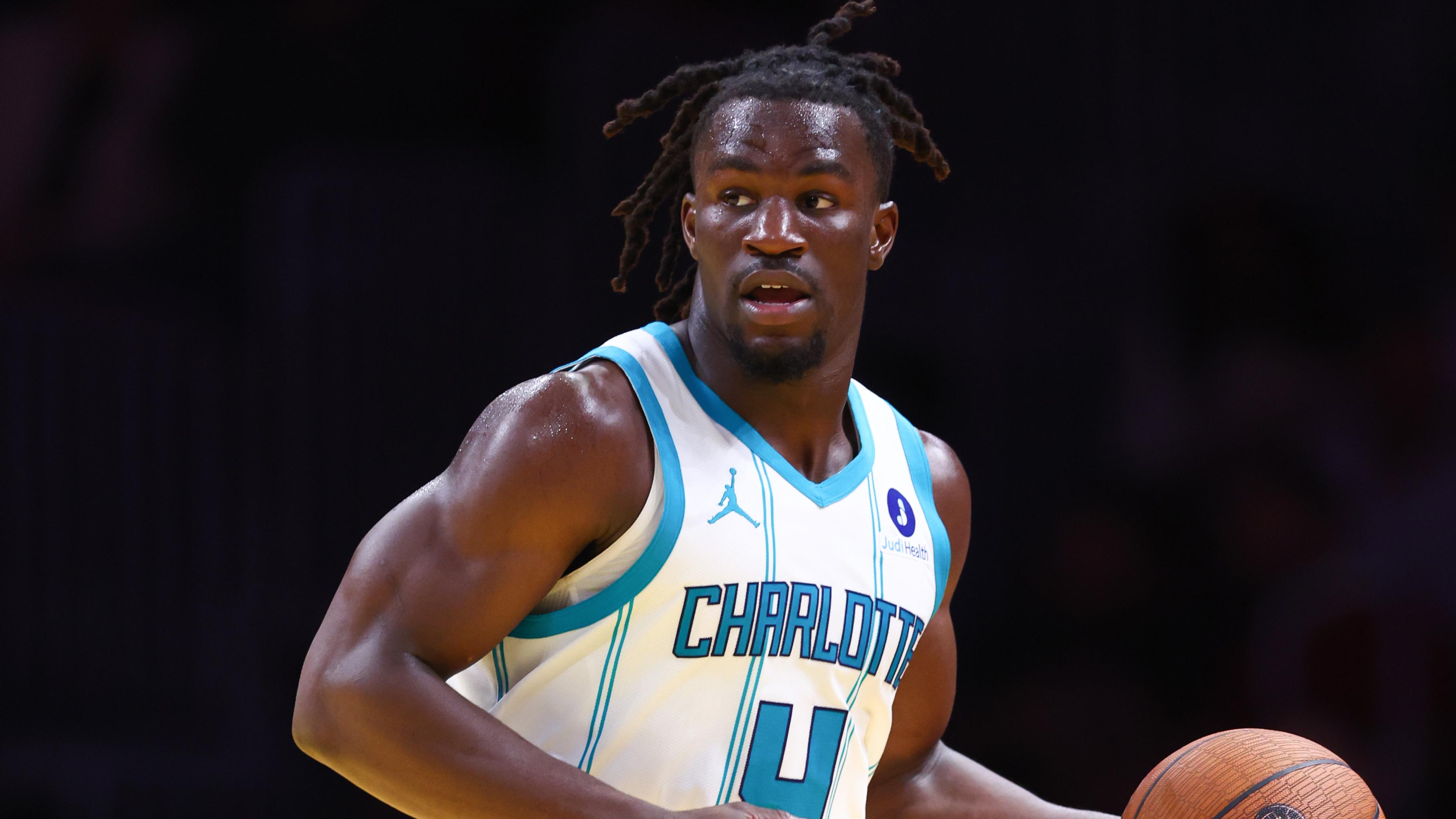 Charlotte Hornets v Miami Heat