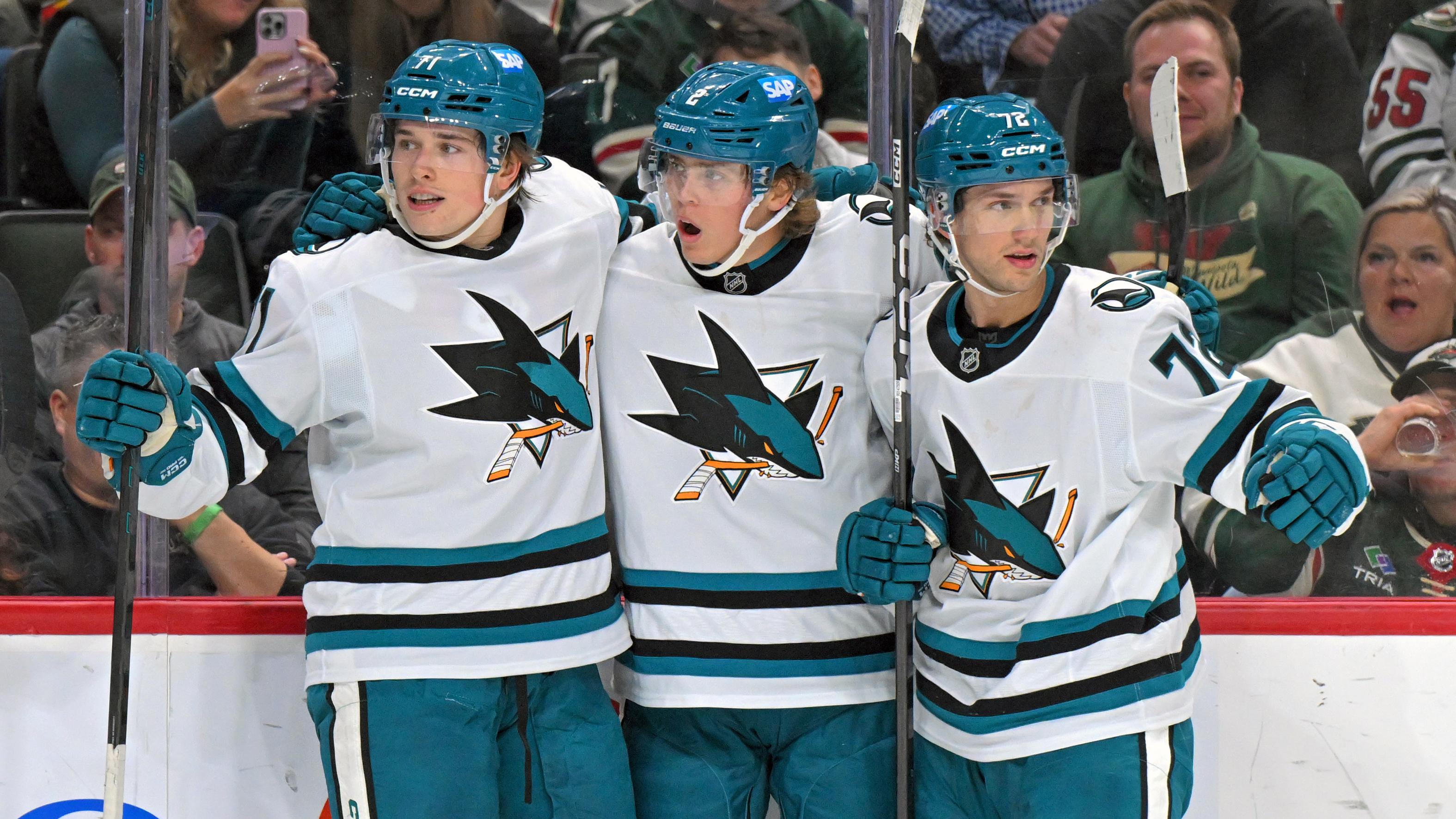 NHL: NOV 11 Sharks at Wild