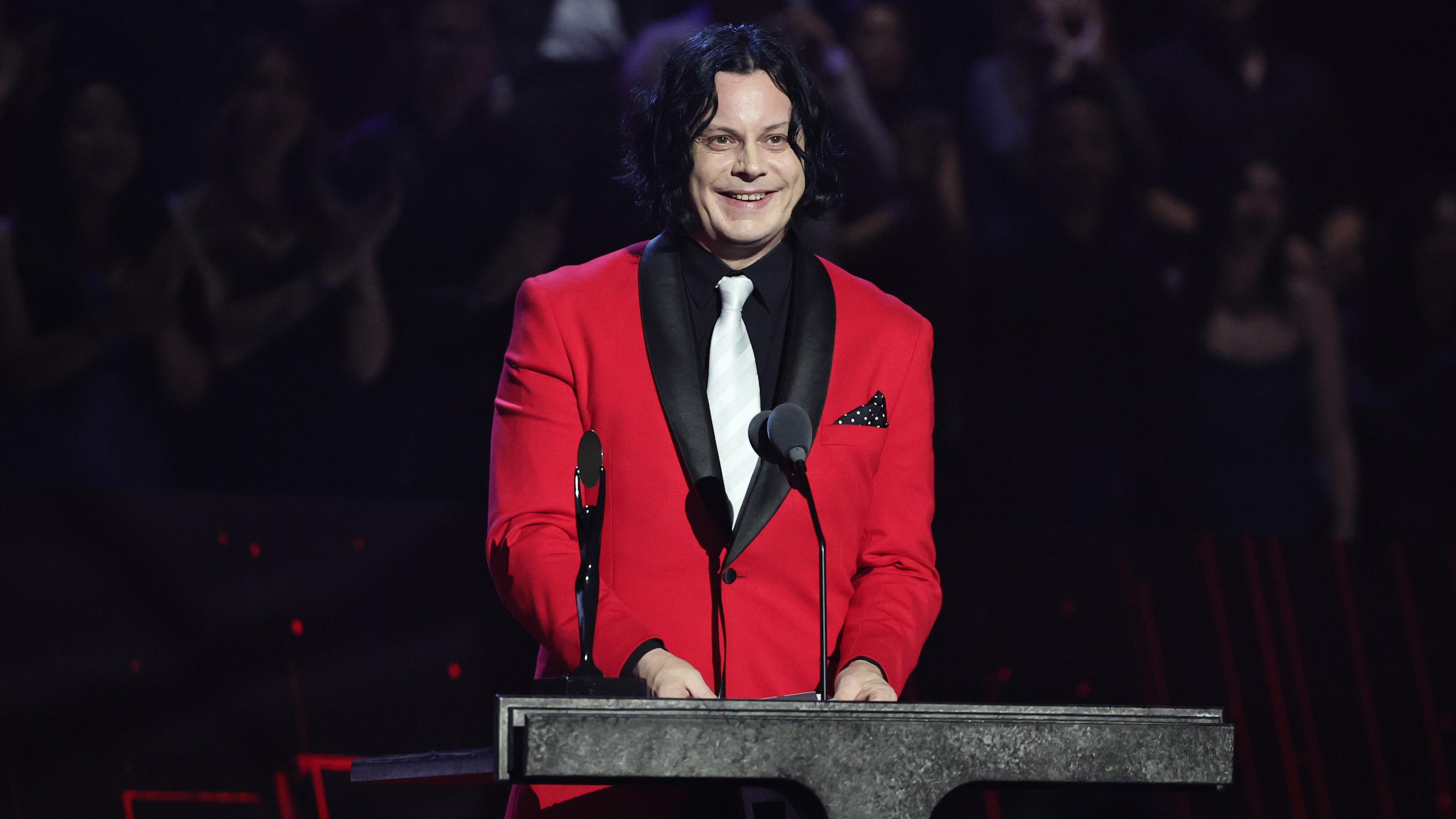 NFL Fans Hype Eminem, Jack White's Thanksgiving Halftime Show for Packers vs. Lions