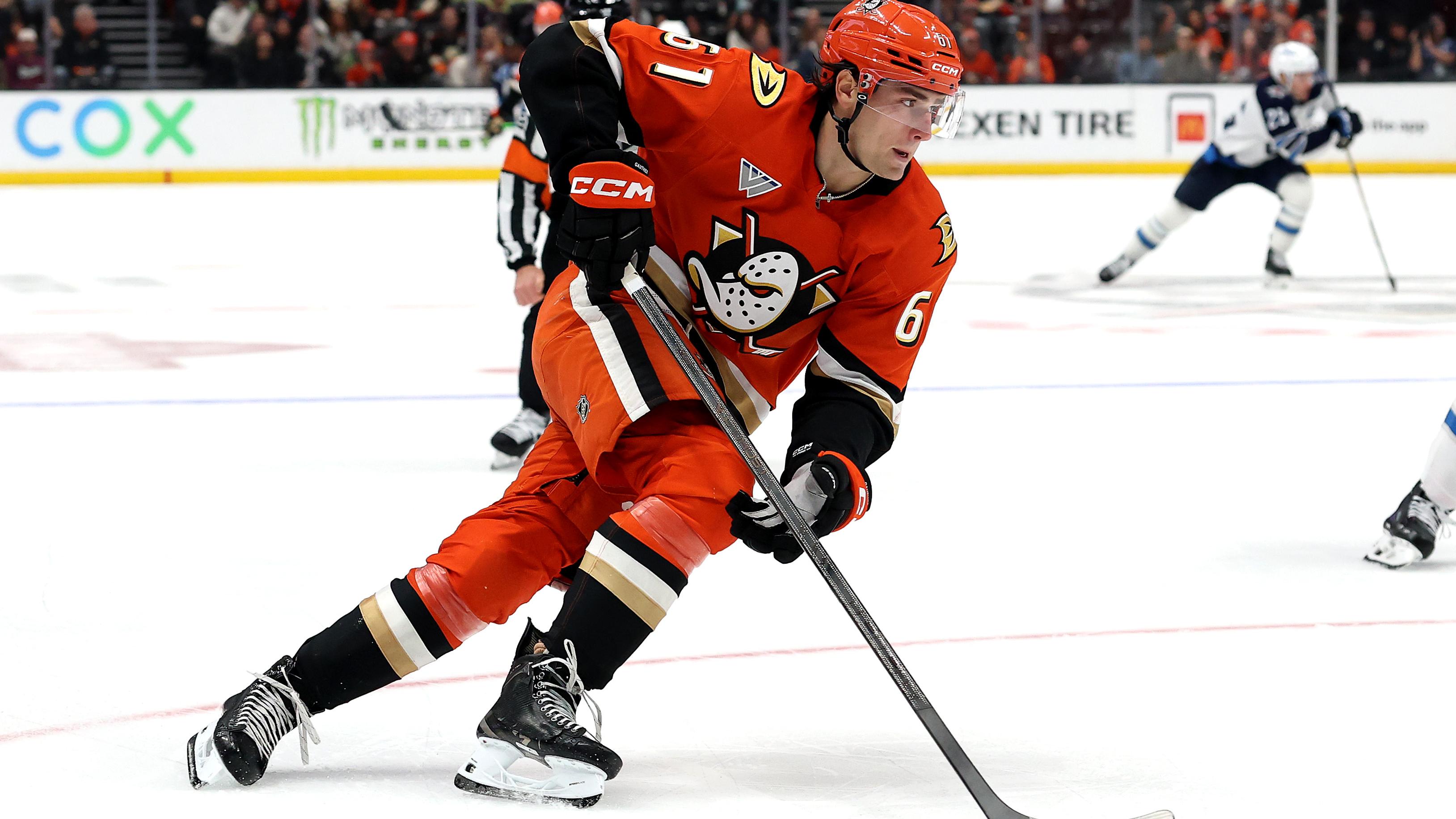 Winnipeg Jets v Anaheim Ducks