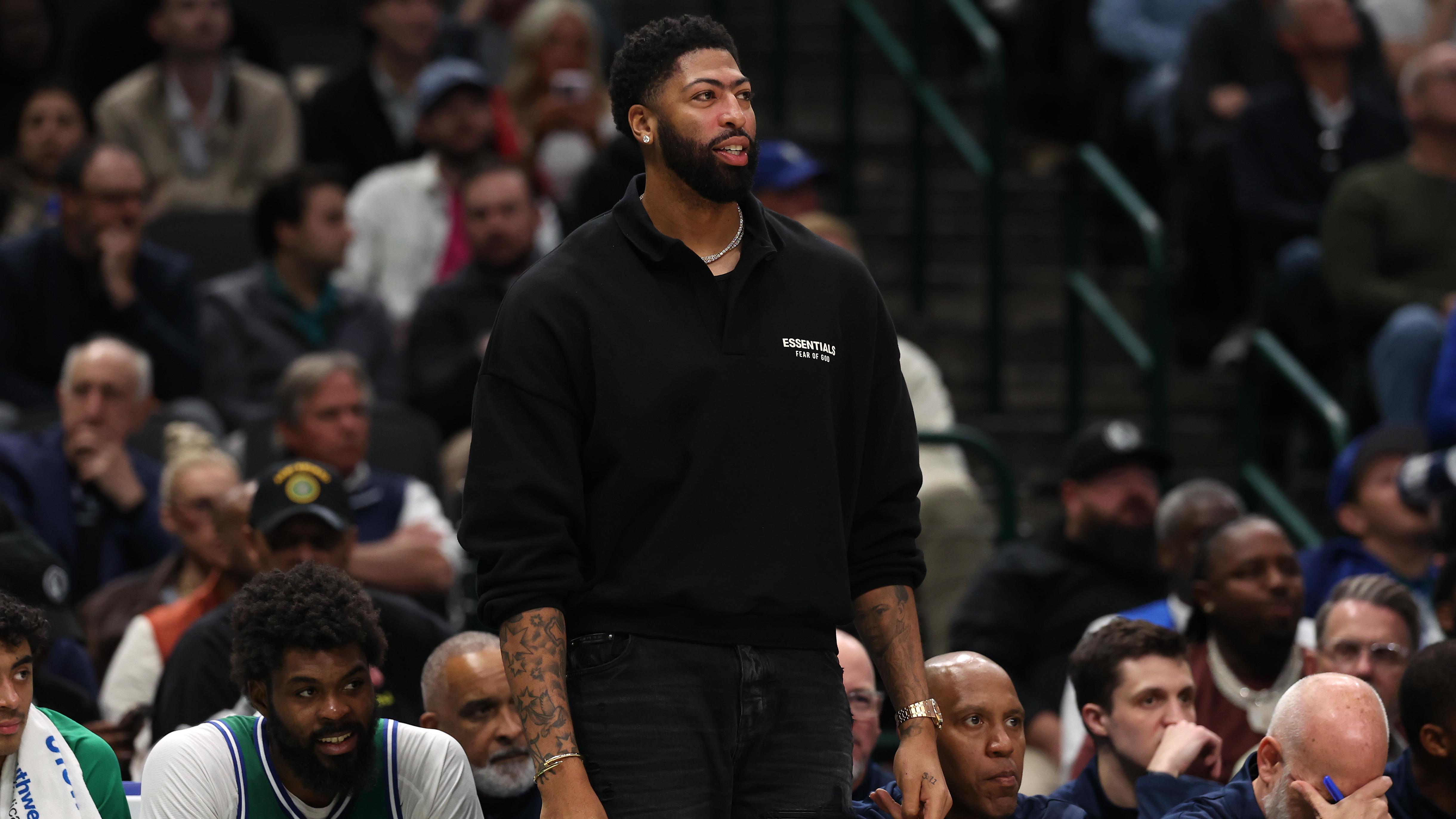 Report on AD's Future with Mavs Report on AD's Future with Mavs