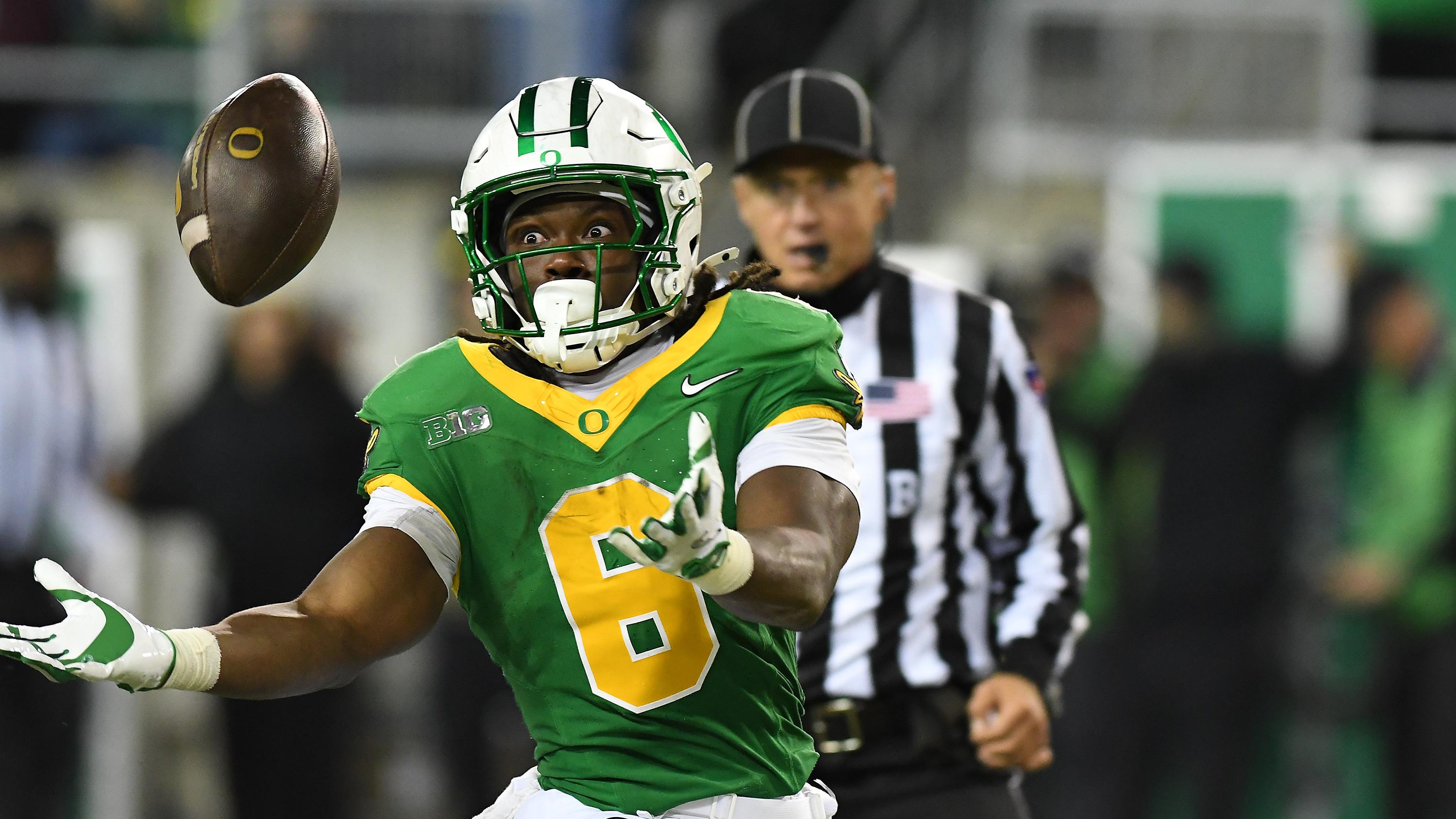 COLLEGE FOOTBALL: NOV 14 Minnesota at Oregon