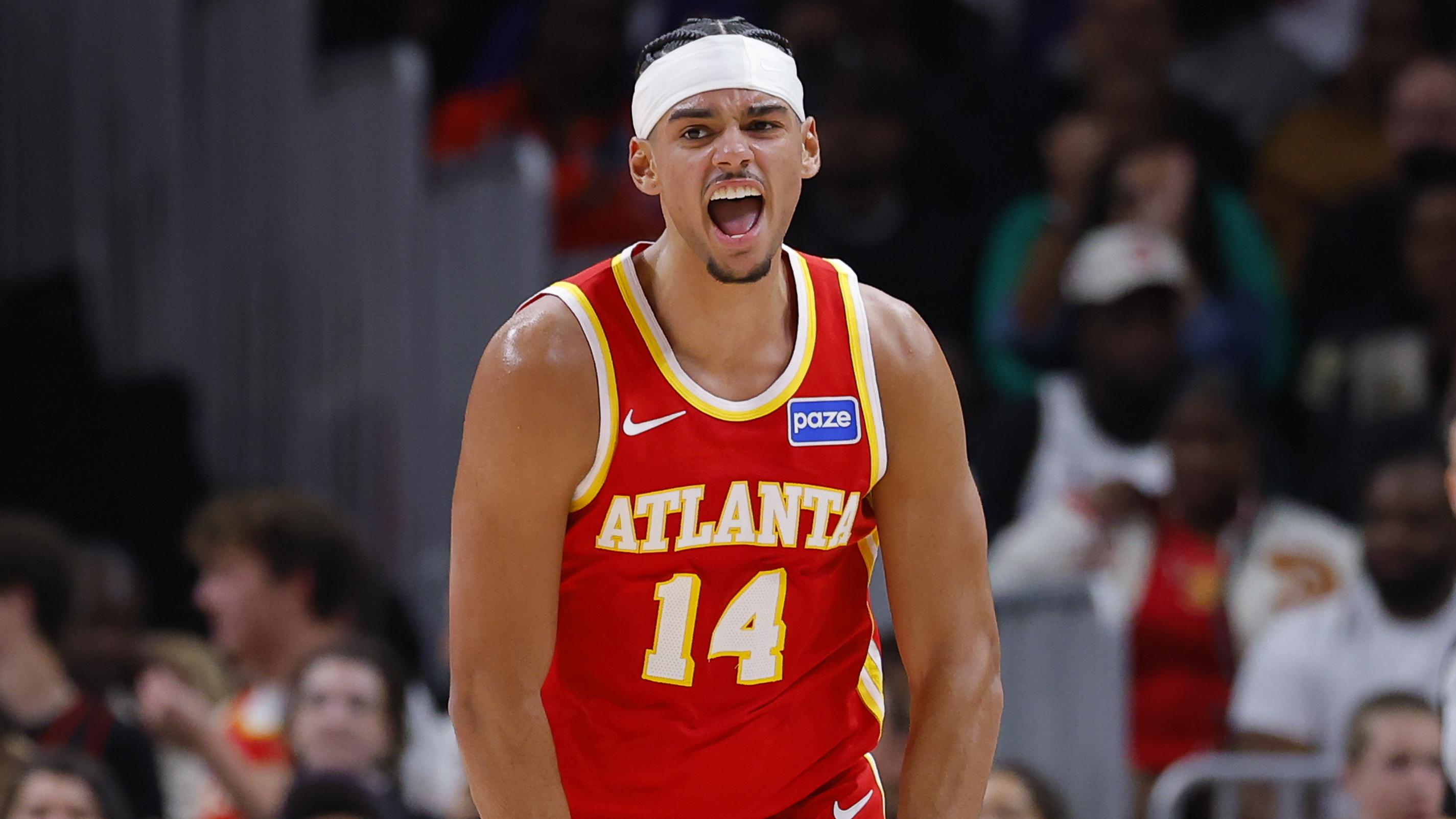 Los Angeles Lakers v Atlanta Hawks