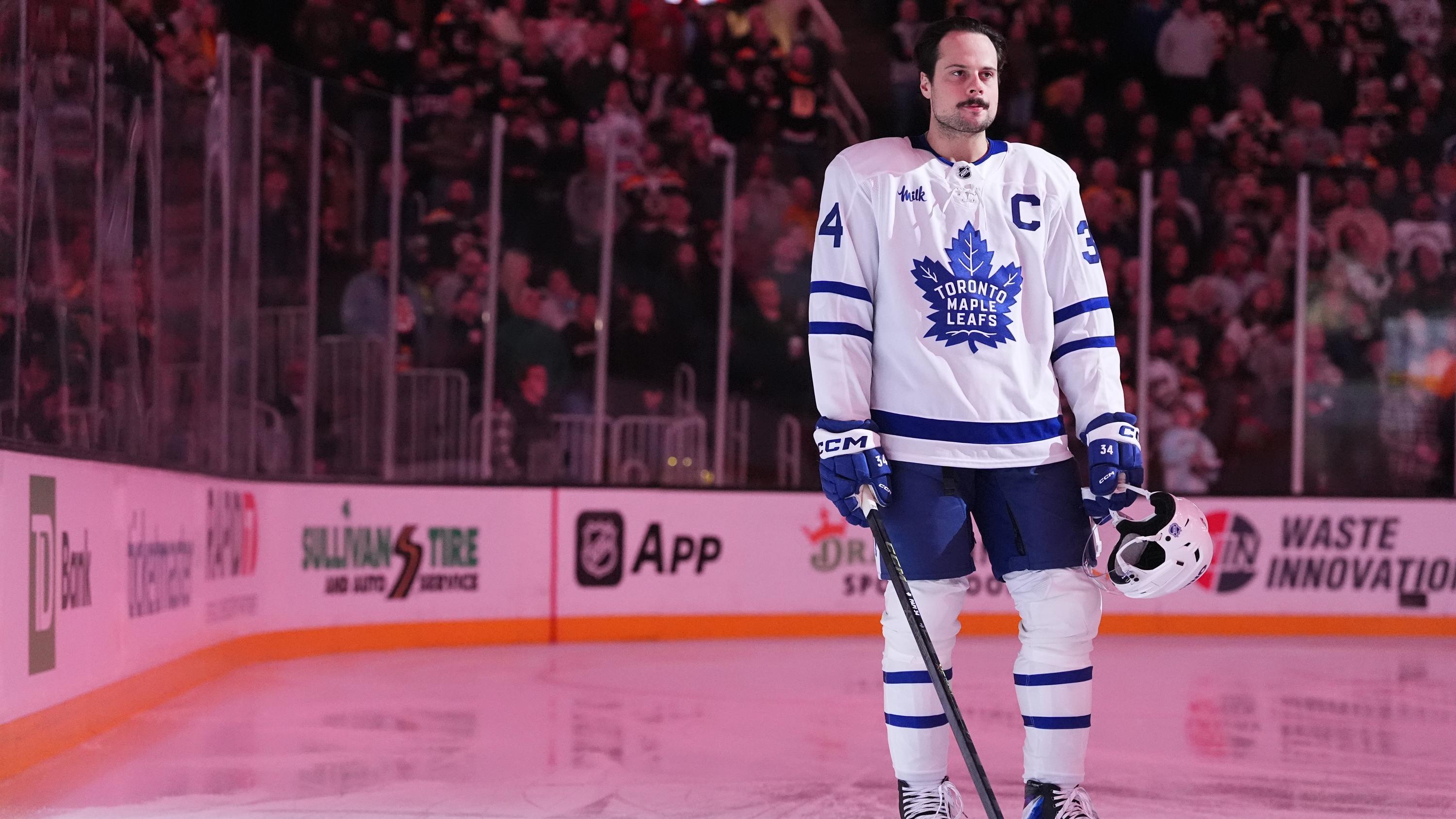 Toronto Maple Leafs v Boston Bruins