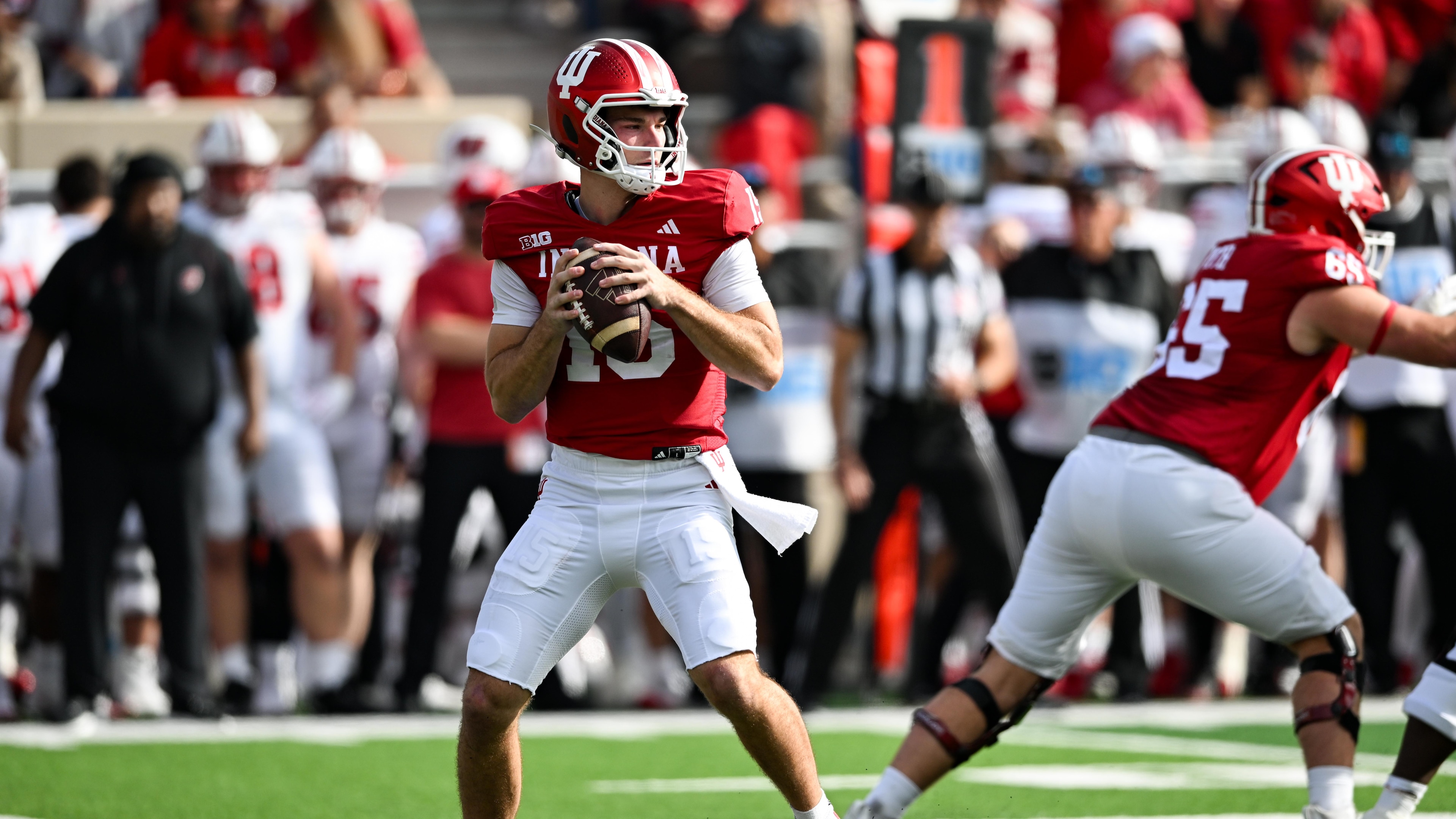 COLLEGE FOOTBALL: NOV 15 Wisconsin at Indiana