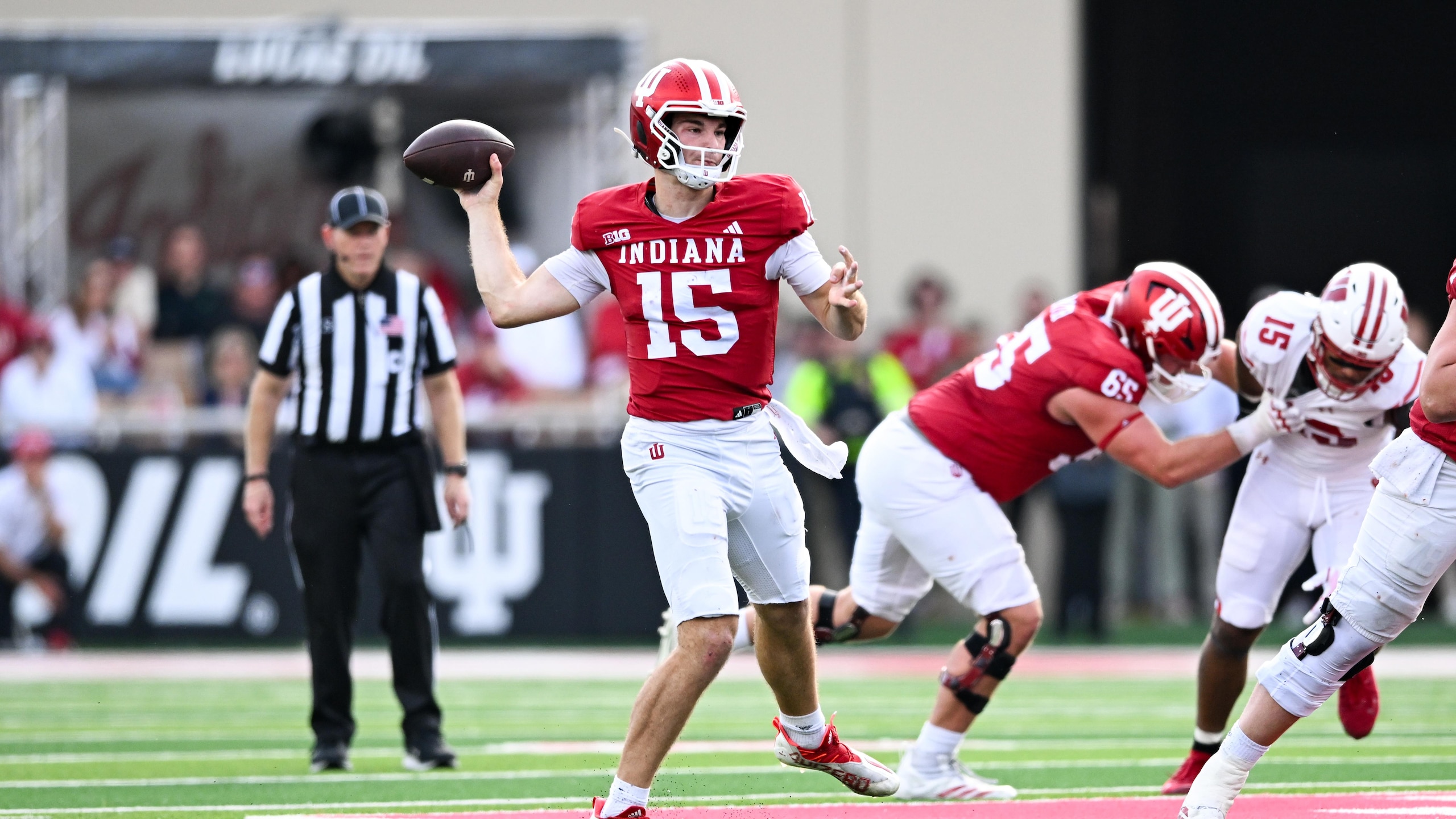 COLLEGE FOOTBALL: NOV 15 Wisconsin at Indiana