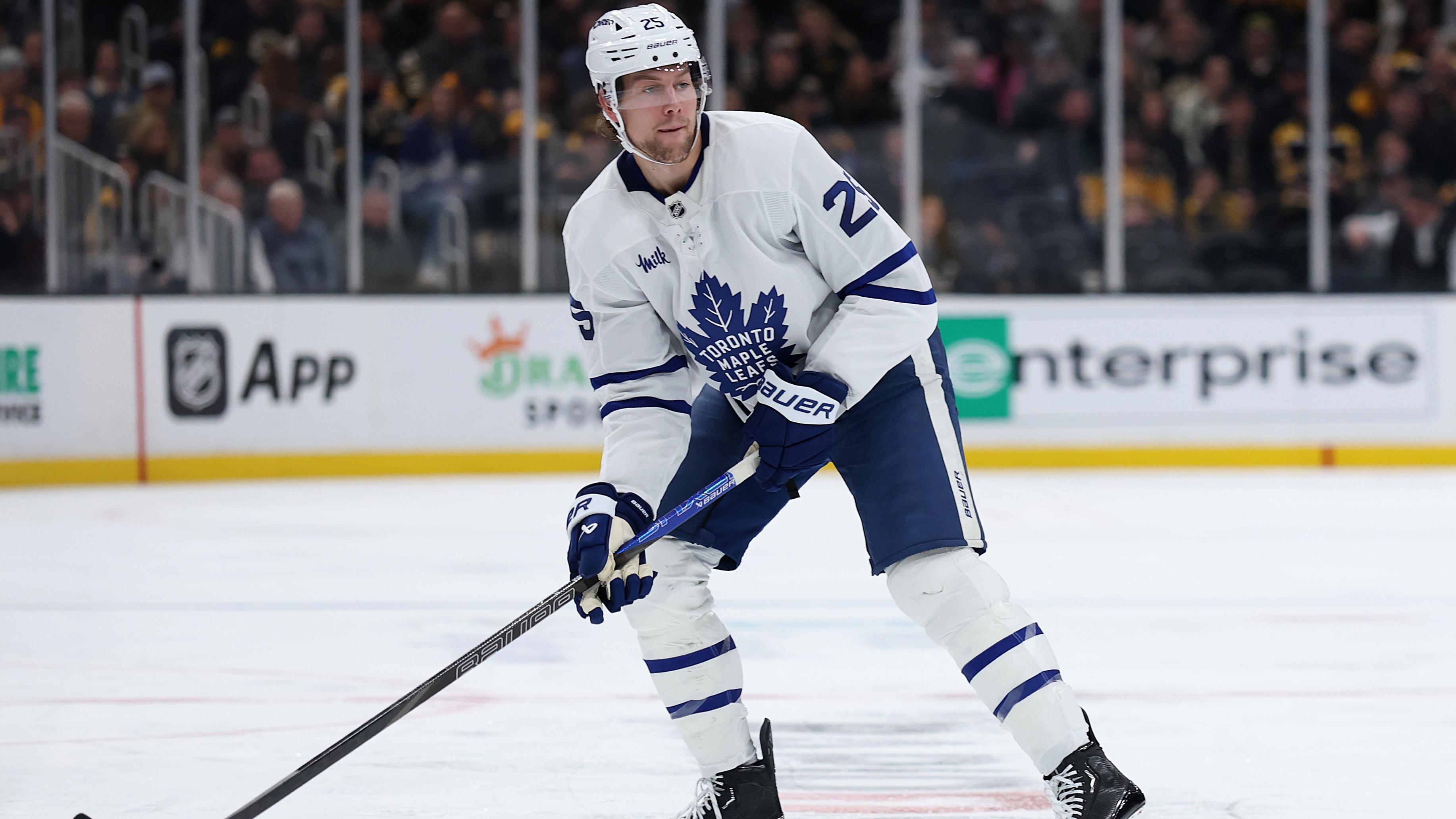 Toronto Maple Leafs v Boston Bruins