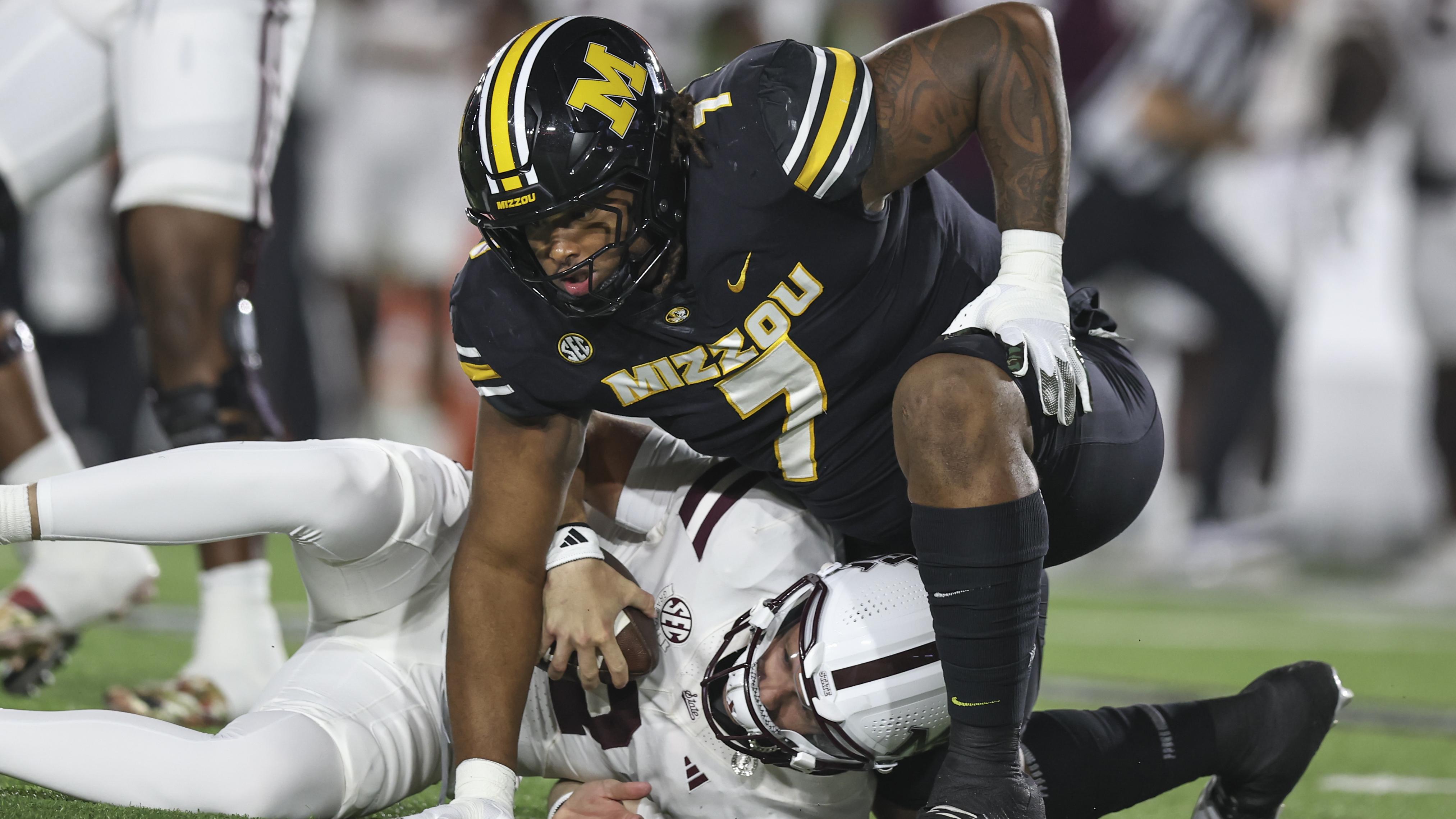 COLLEGE FOOTBALL: NOV 15 Mississippi State at Missouri