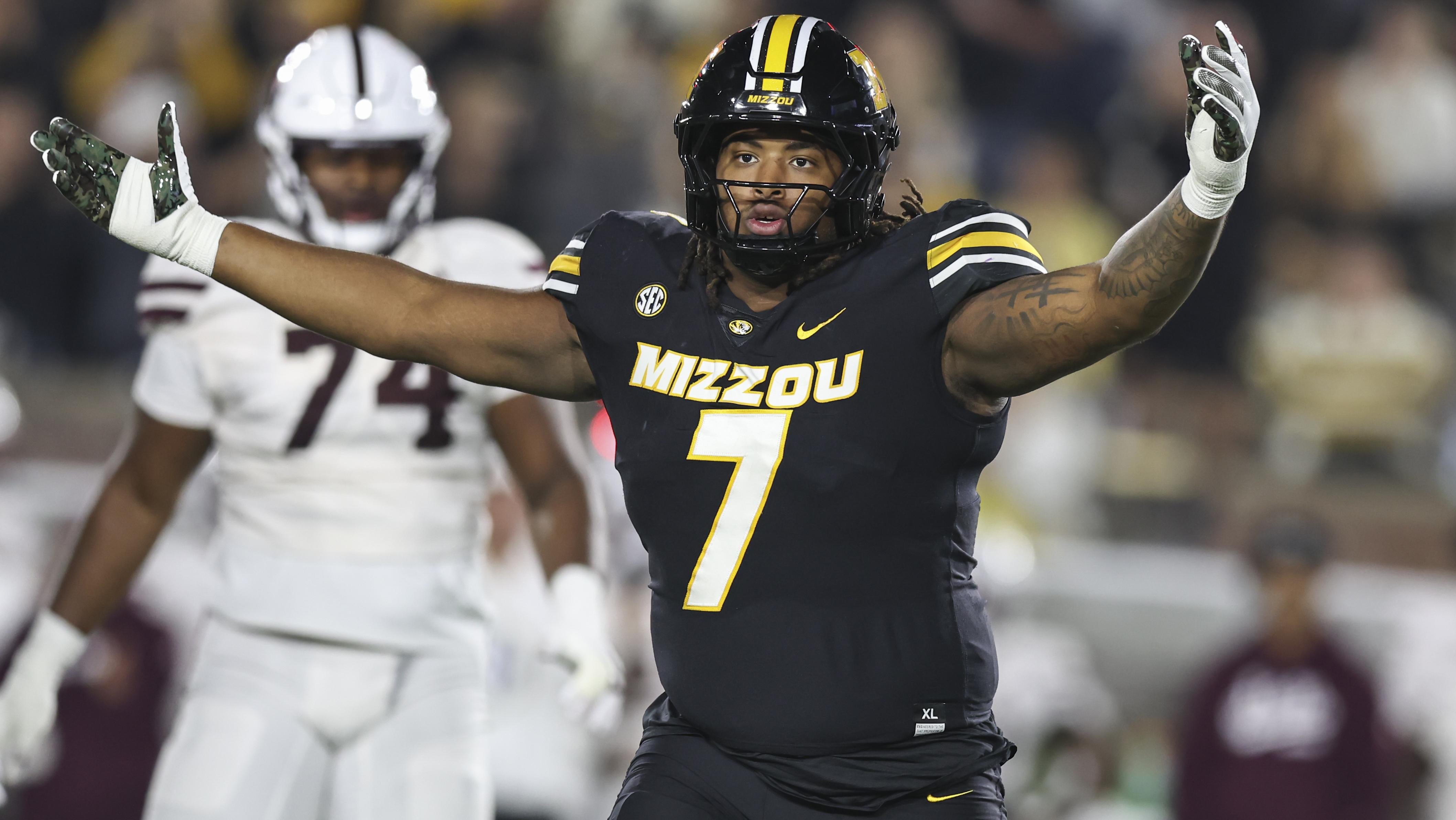 COLLEGE FOOTBALL: NOV 15 Mississippi State at Missouri