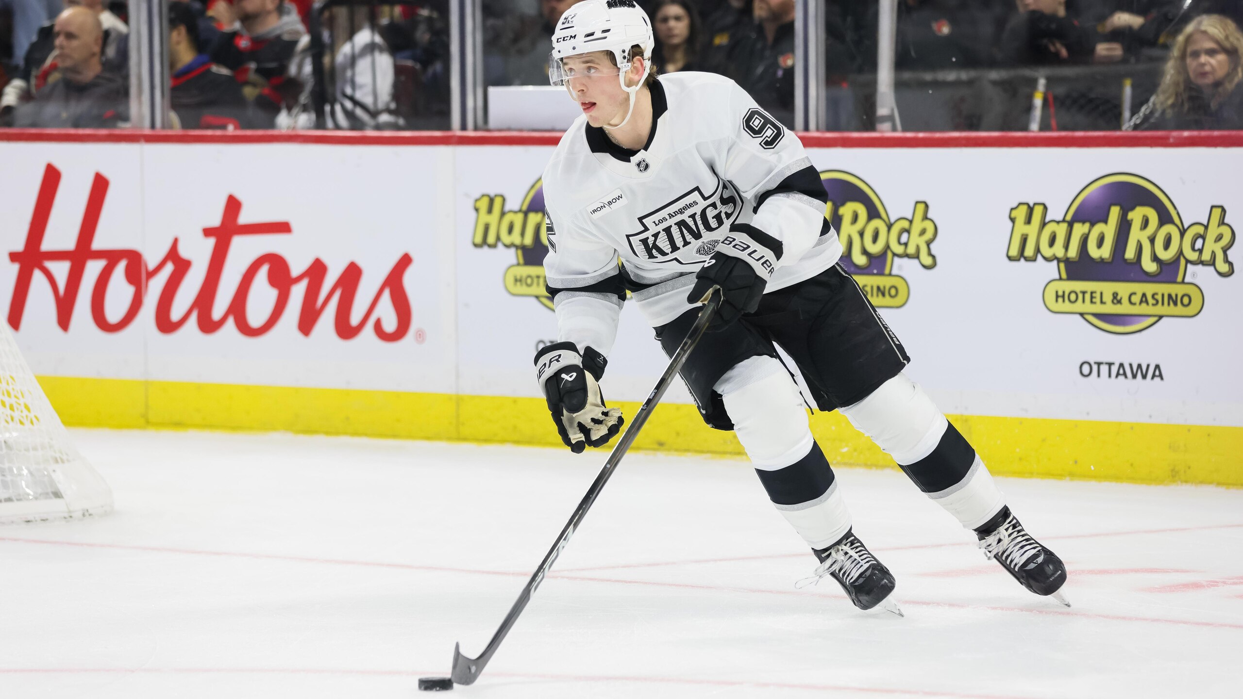 NHL: NOV 15 Kings at Senators NHL: NOV 15 Kings at Senators