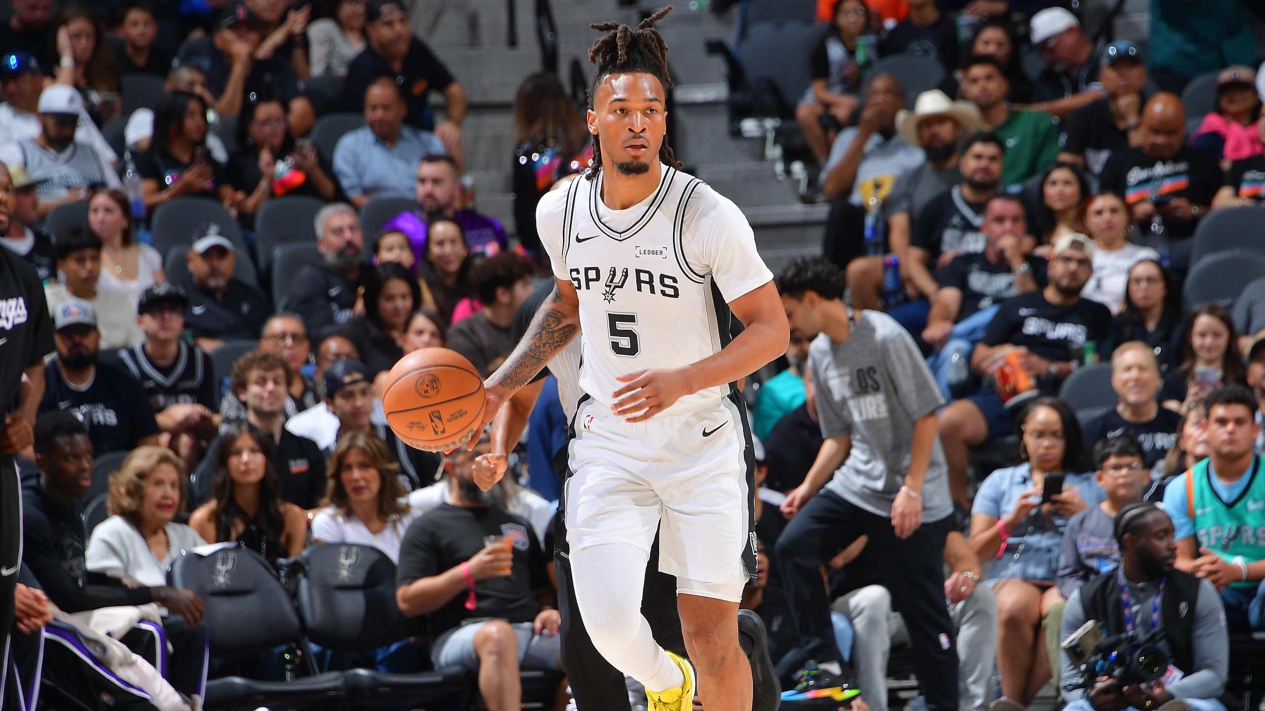 Sacramento Kings v San Antonio Spurs