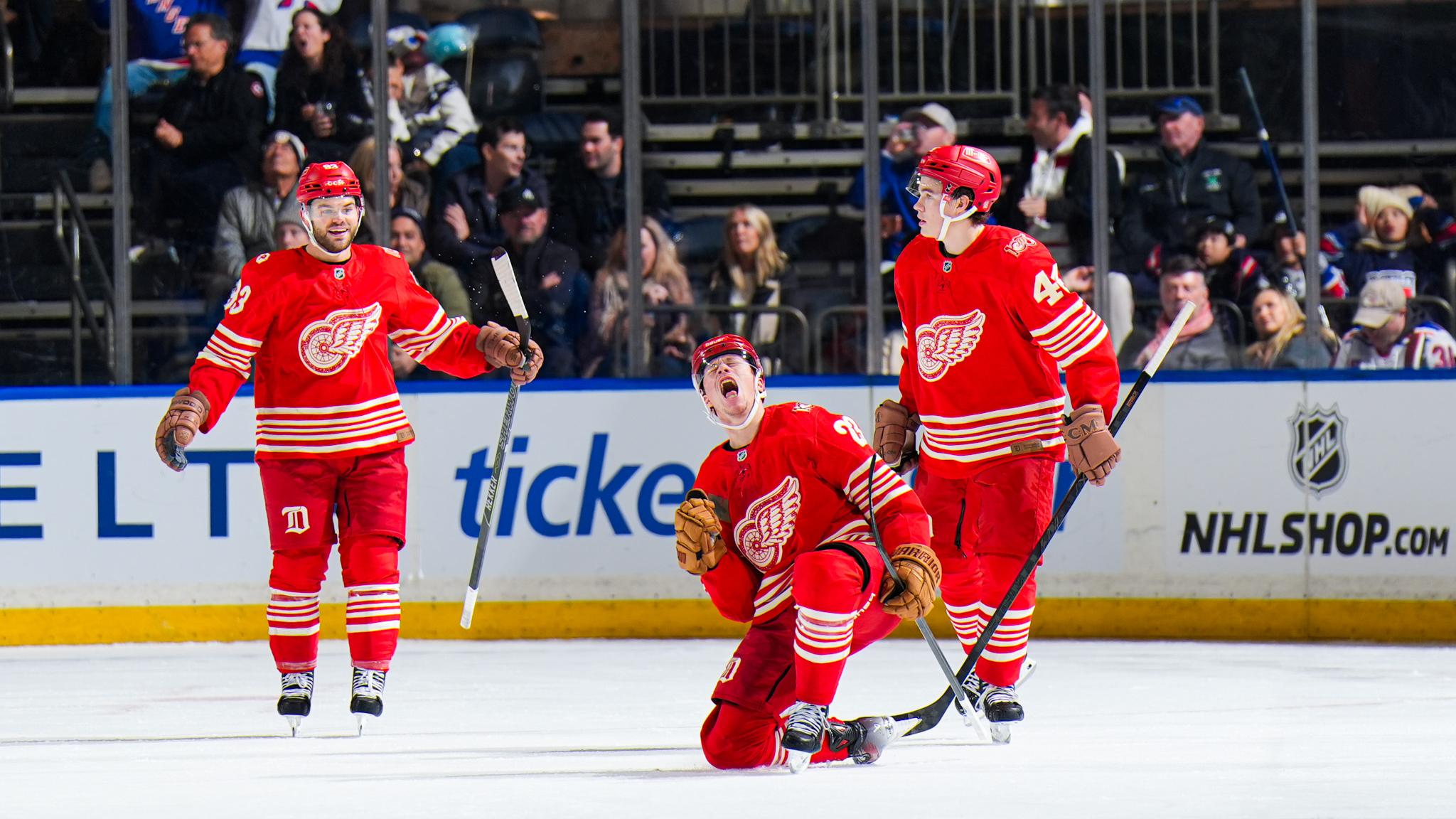 Detroit Red Wings v New York Rangers