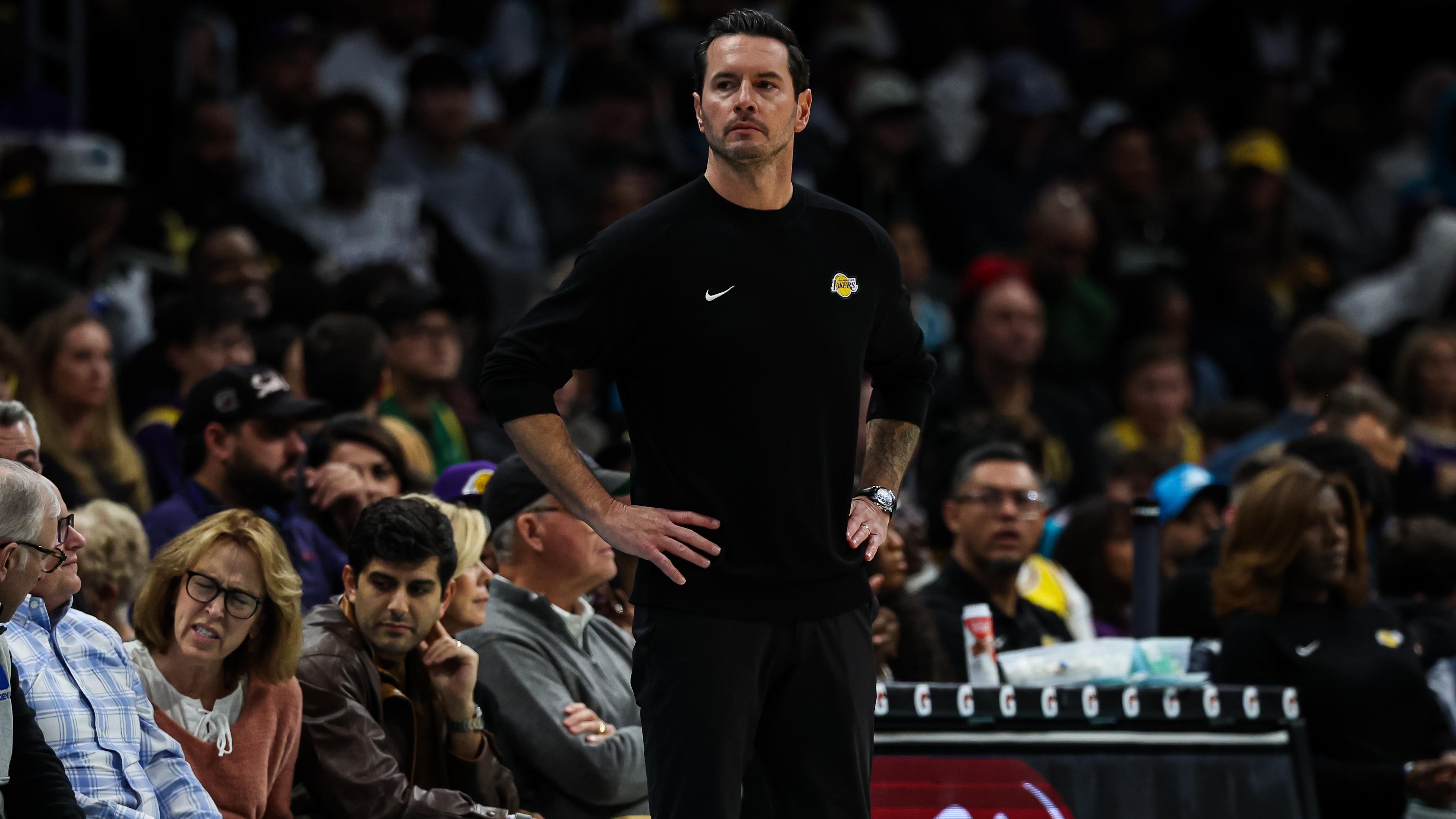 Los Angeles Lakers v Charlotte Hornets