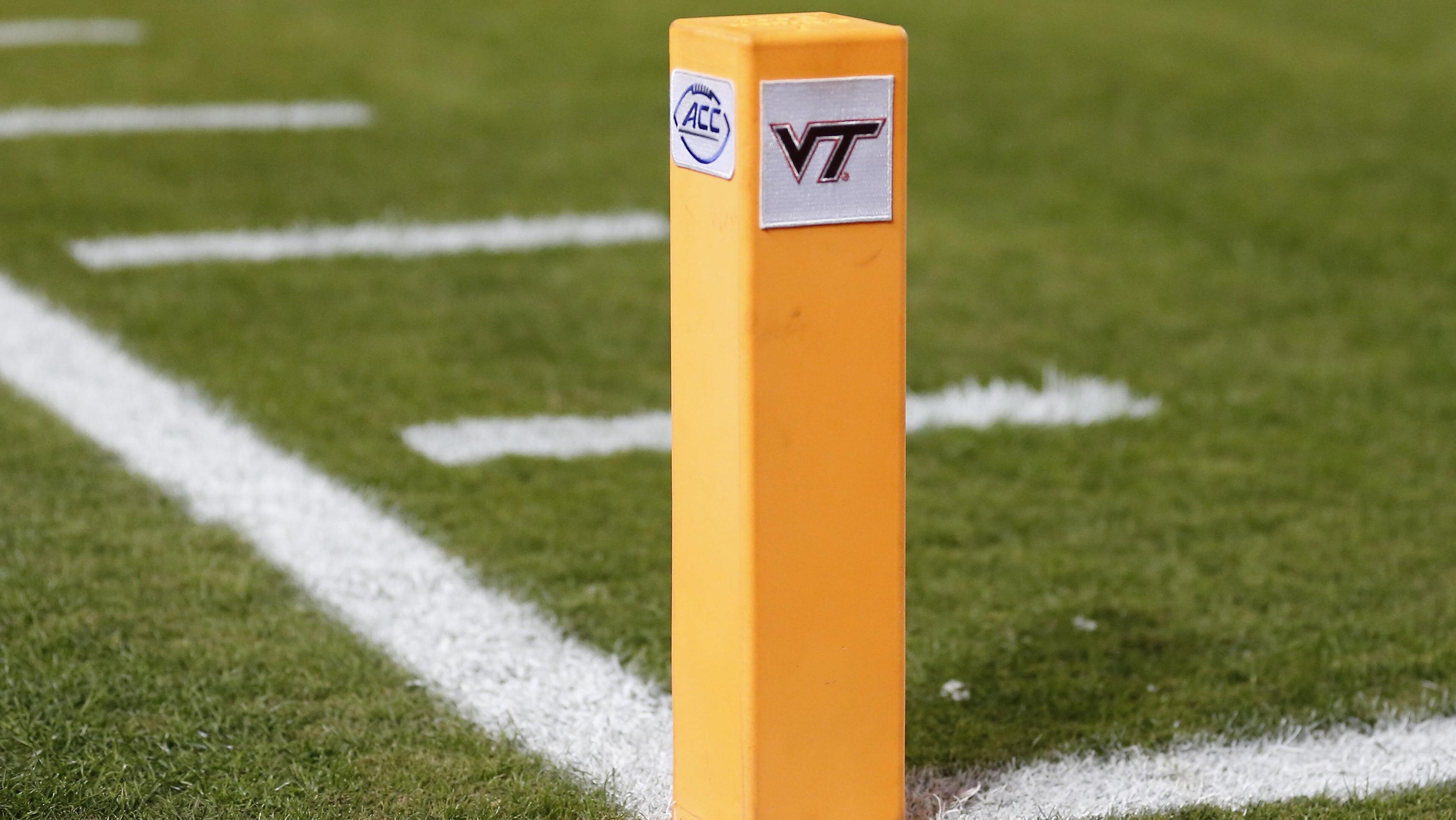 COLLEGE FOOTBALL: OCT 24 Cal at Virginia Tech