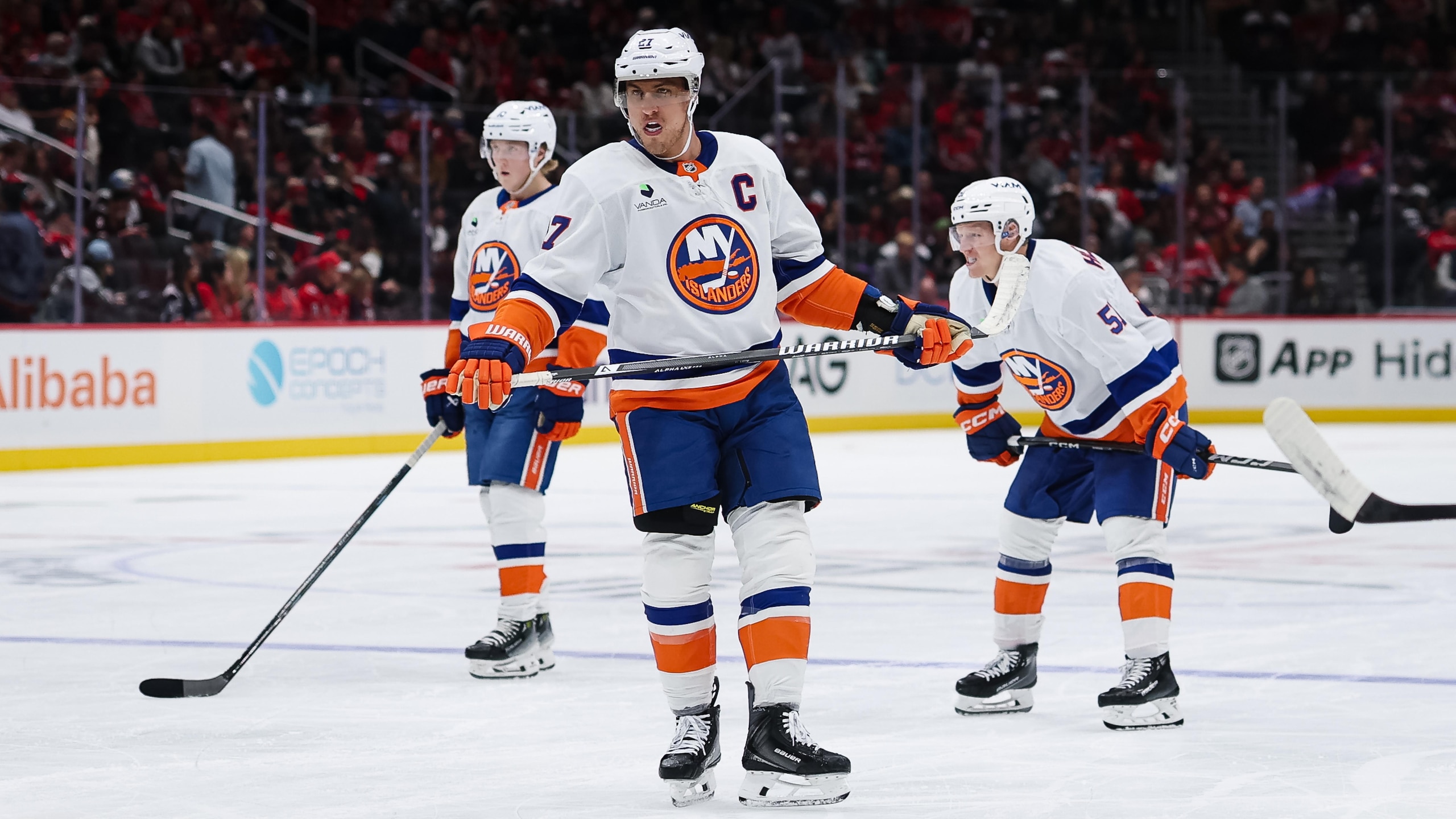 New York Islanders v Washington Capitals