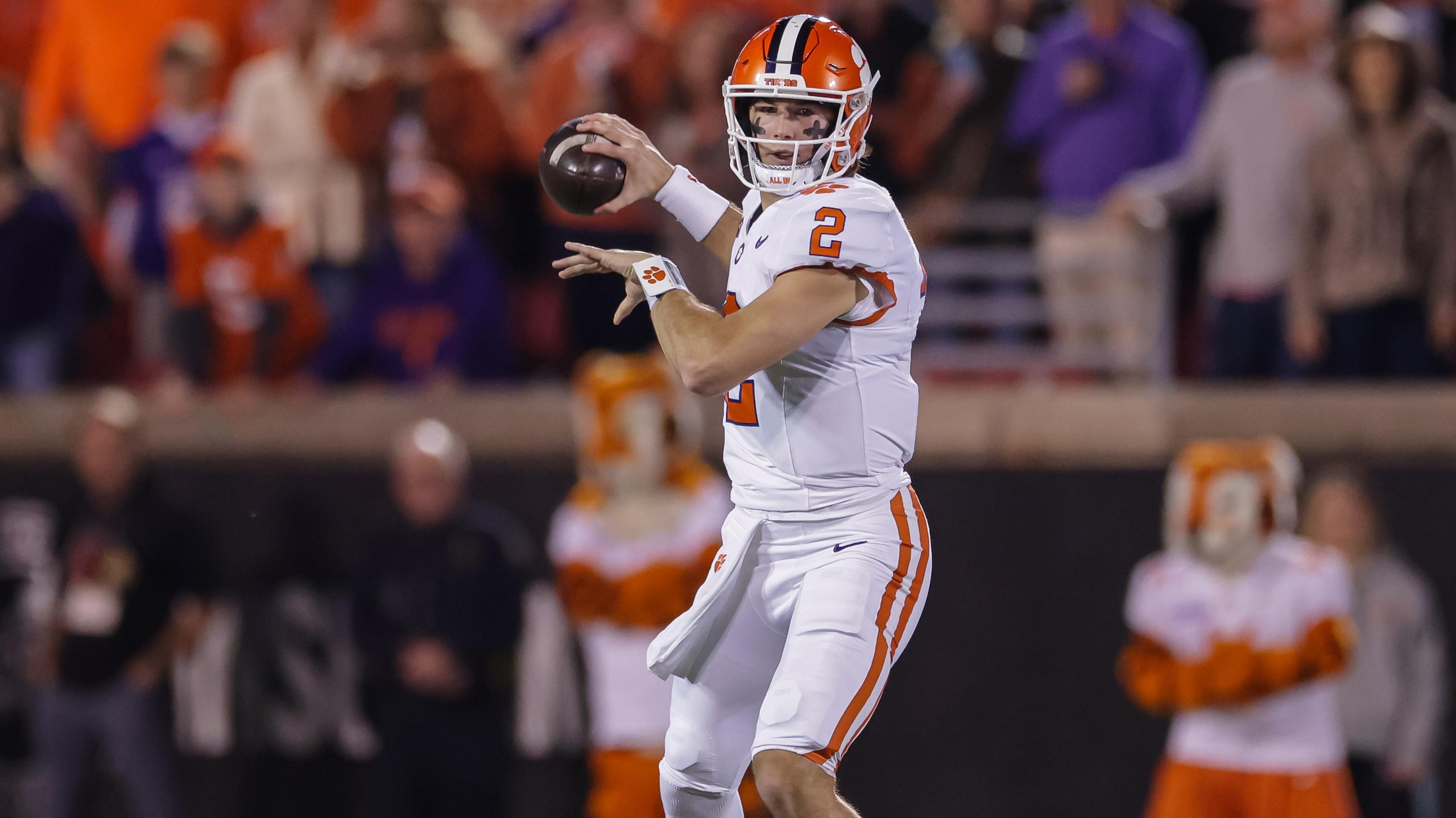 Clemson v Louisville Clemson v Louisville