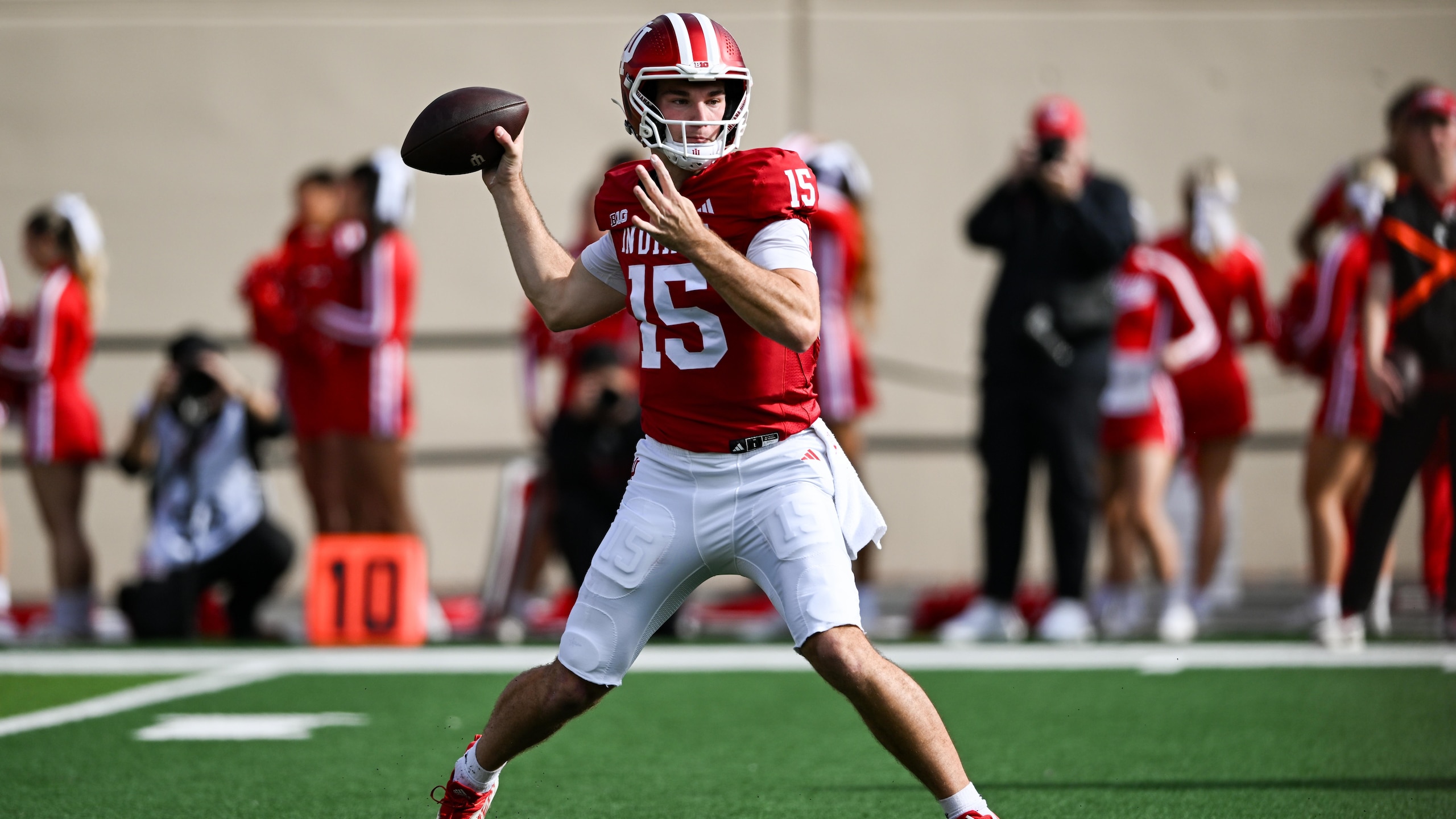 COLLEGE FOOTBALL: NOV 15 Wisconsin at Indiana
