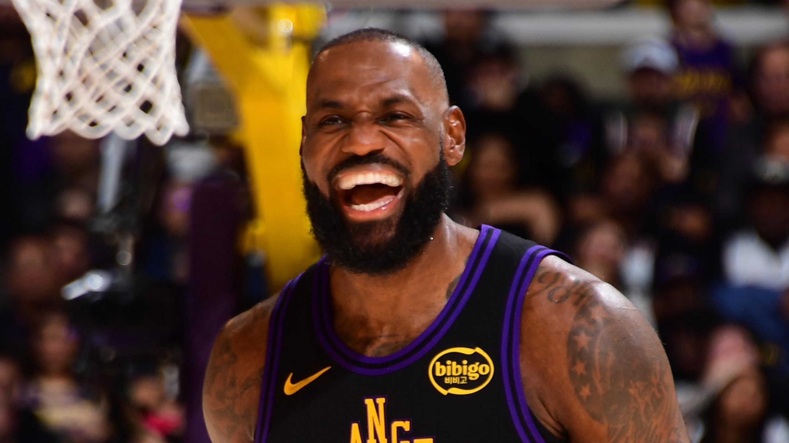 Utah Jazz v Los Angeles Lakers
