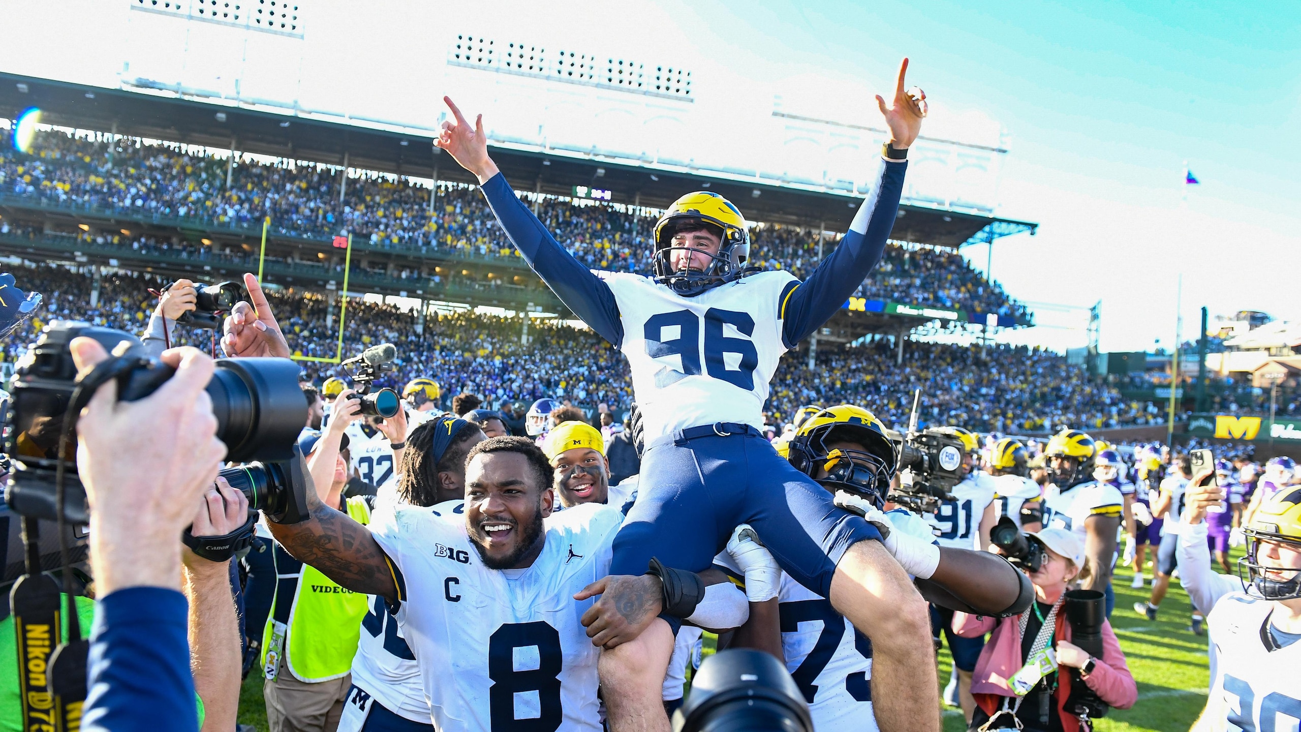 Michigan v Northwestern