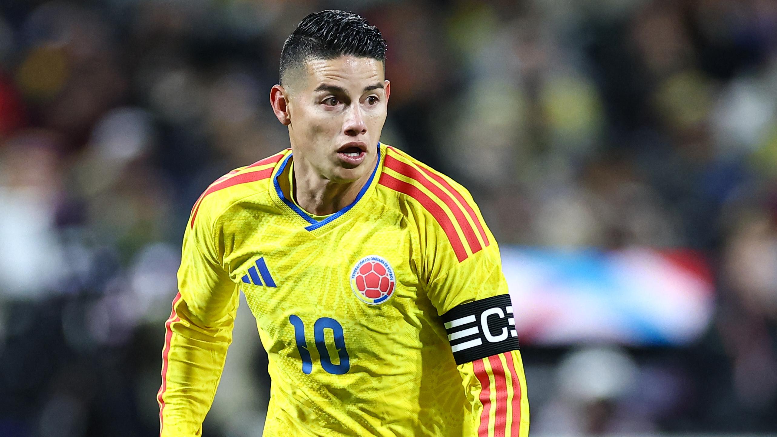 FBL-FRIENDLY-AUS-COL