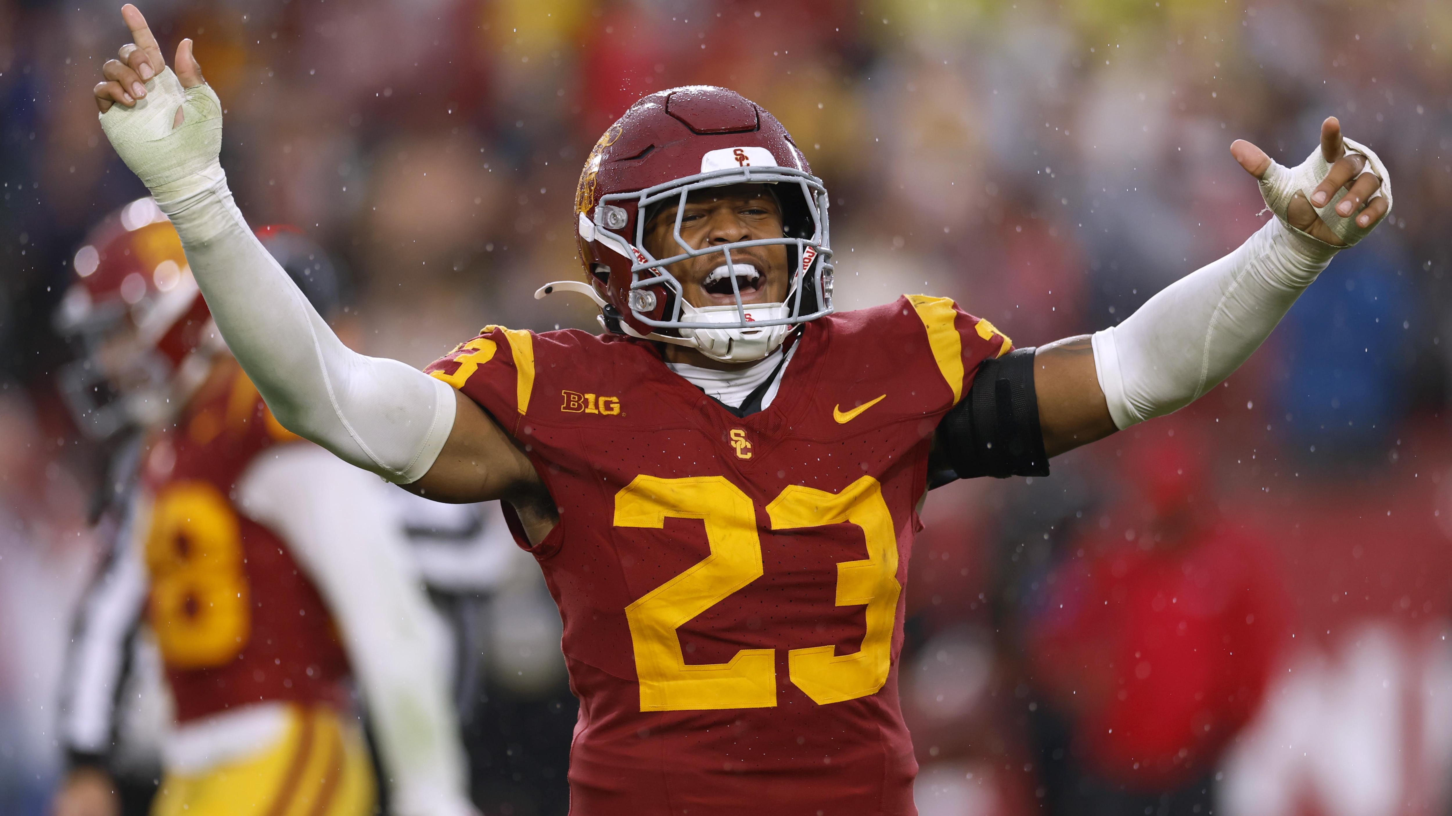 Iowa v USC